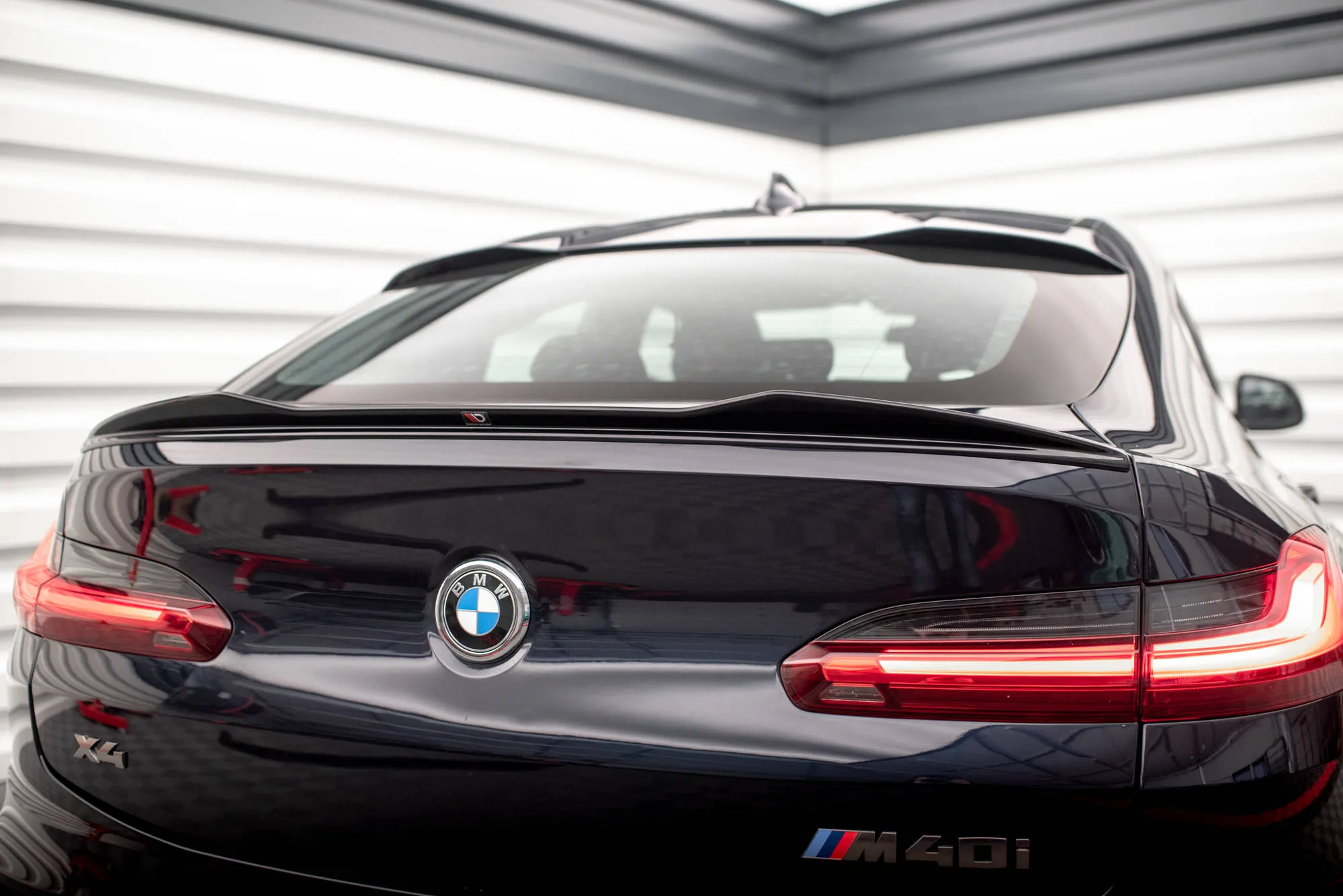 Takspoiler V.1 BMW X4 (G02) 2018 - 2025 | Glossy Black Edition