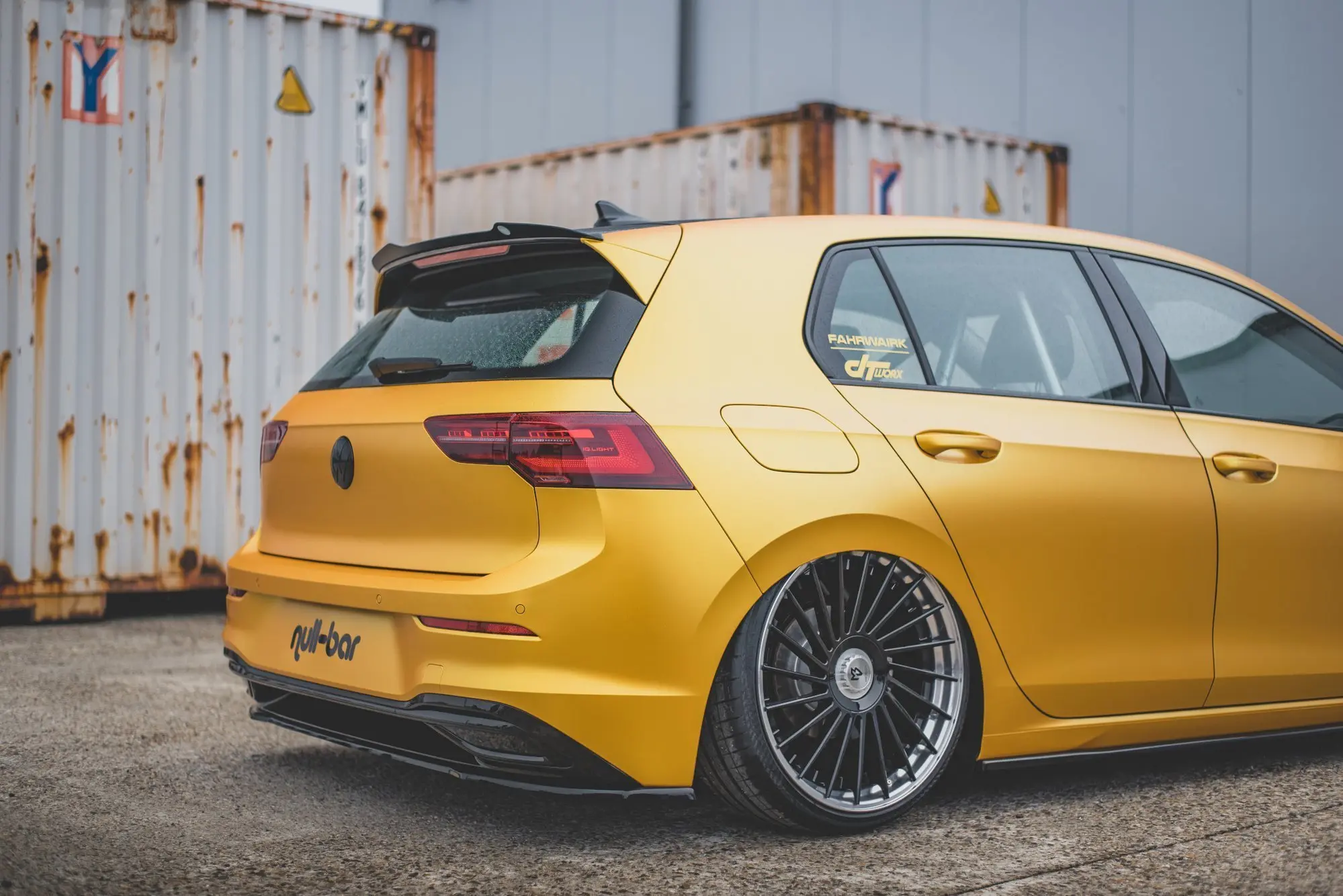 TAKSPOILER V.1 VW GOLF VIII 2019-> / VW GOLF VIII R-LINE 2019-> – bilde 5