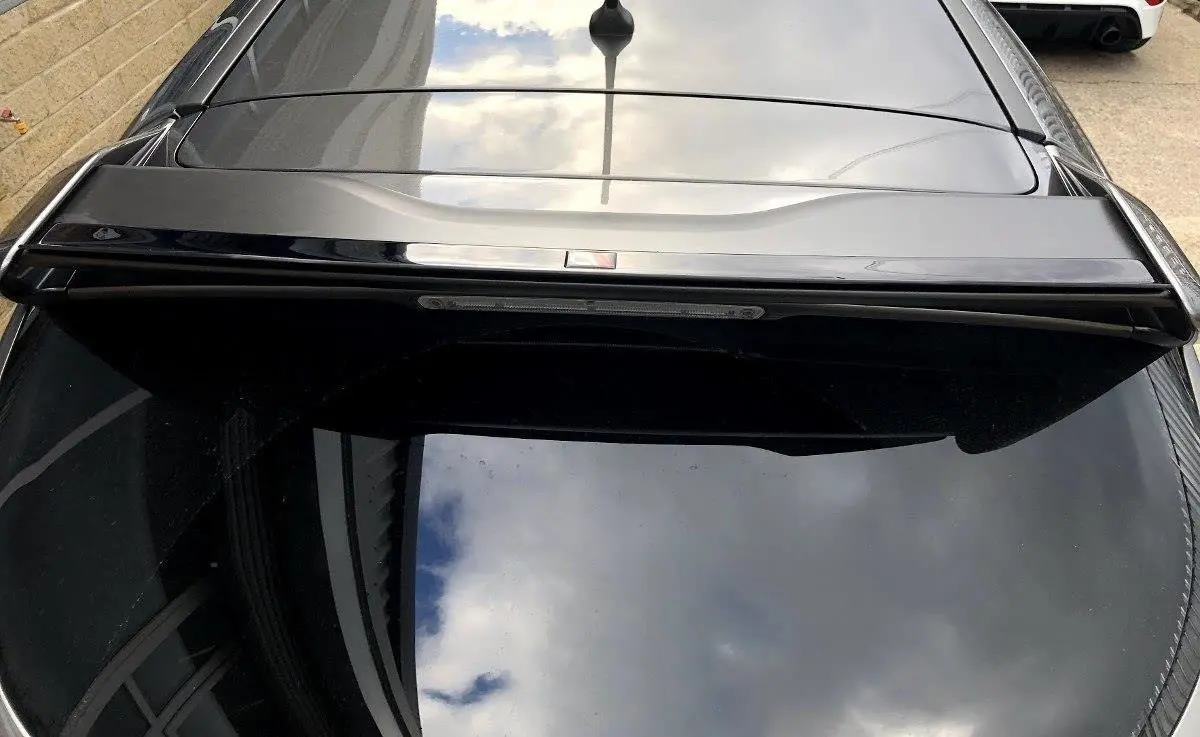 TAKSPOILER V.2 Ford Focus III RS Facelift 2014 - 2019 – bilde 3