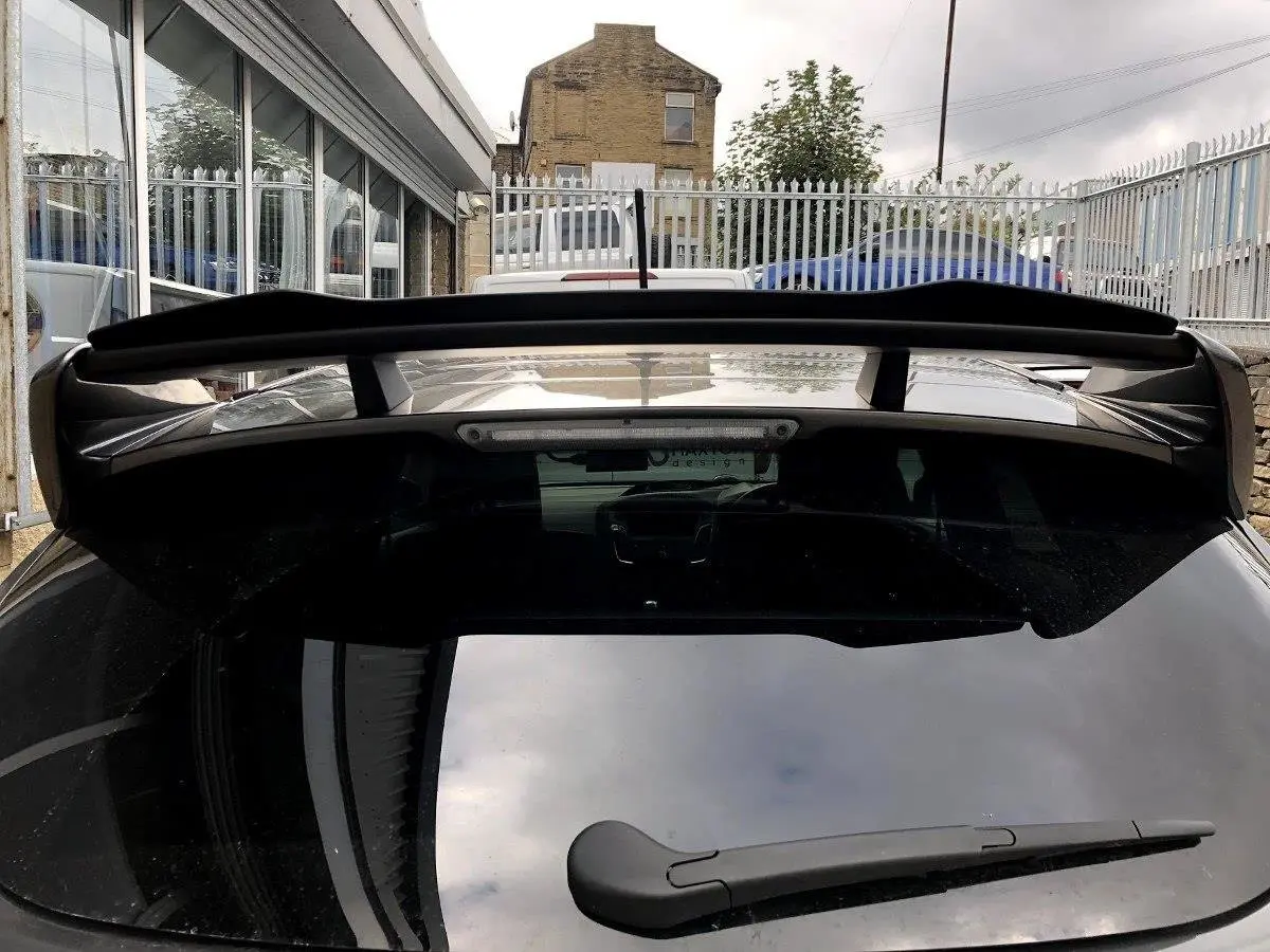 TAKSPOILER V.2 Ford Focus III RS Facelift 2014 - 2019 – bilde 5