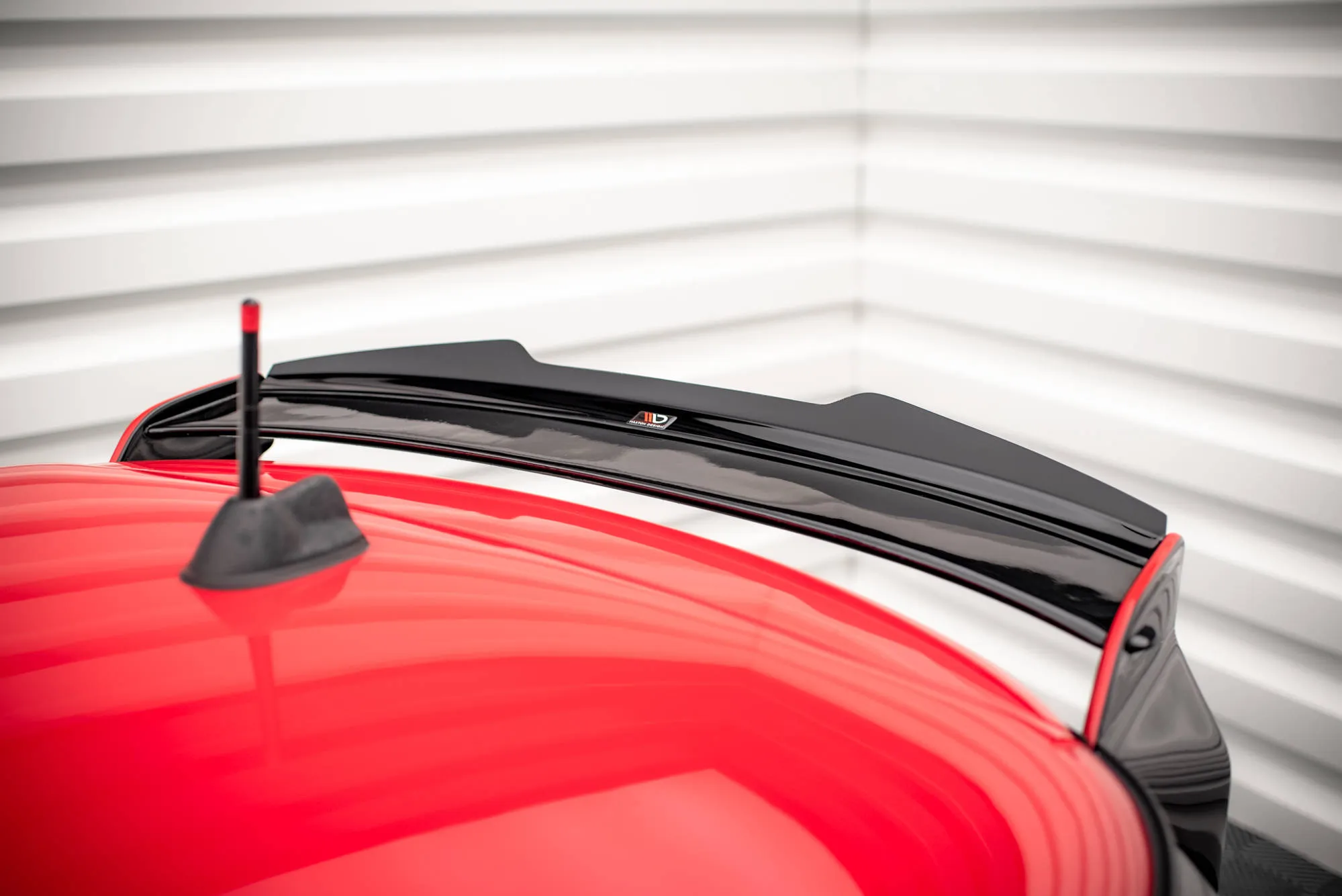 Takspoiler V.2 Mini Cooper II R56 (John Cooper Works) 2006-2010 | Glossy Black Edition – bilde 3