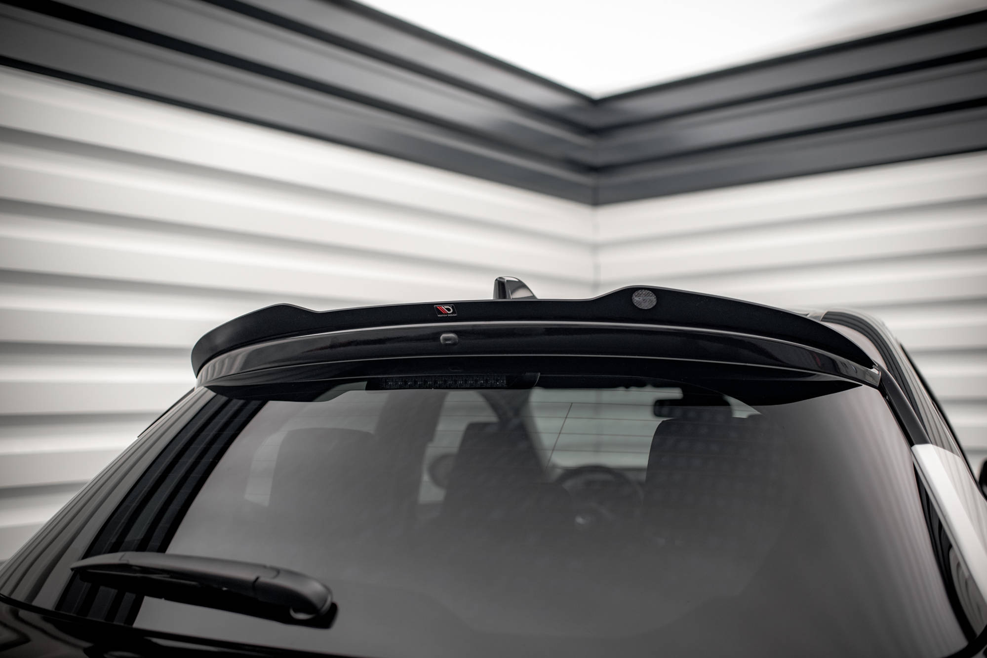 TAKSPOILER V.2 Toyota Yaris IV 2019->