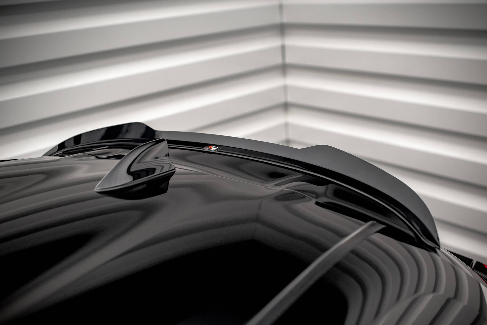 TAKSPOILER V.2 Toyota Yaris IV 2019-> – bilde 2