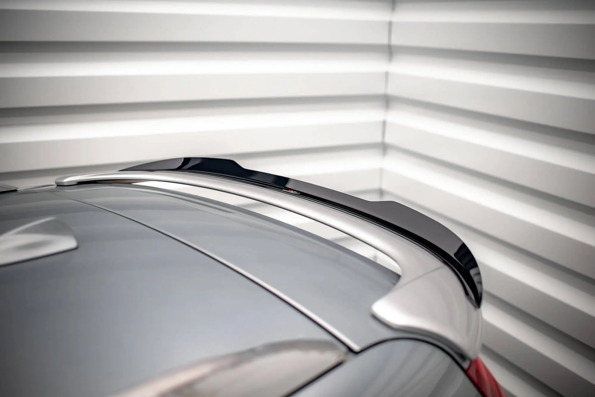TAKSPOILER V.2 Volvo V70 III 2007 - 2013 Image 2