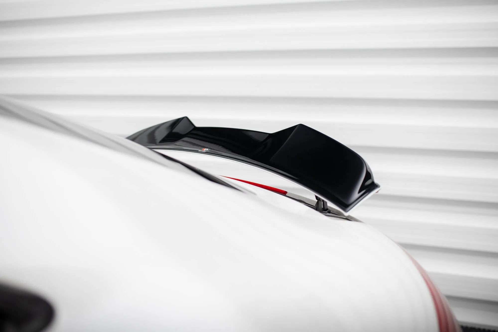 Takspoiler V.3 Audi TT 8J 2006 - 2010 | Glossy Black Edition – bilde 4