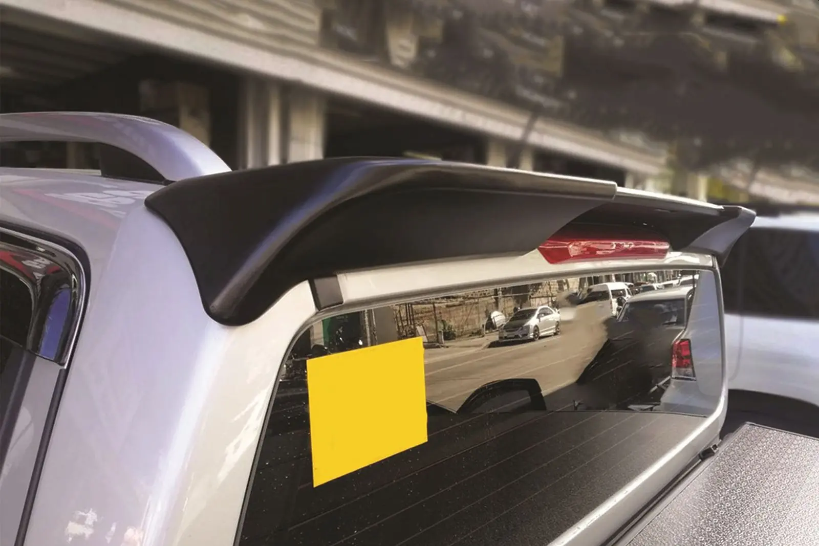 Takspoiler vinge Nissan Navara IV (NP300) 2014->