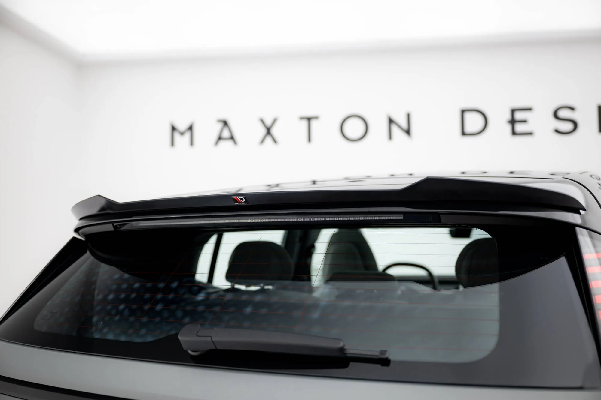 Takspoiler Volvo EX30 2023 -> | Glossy Black Edition Image 3