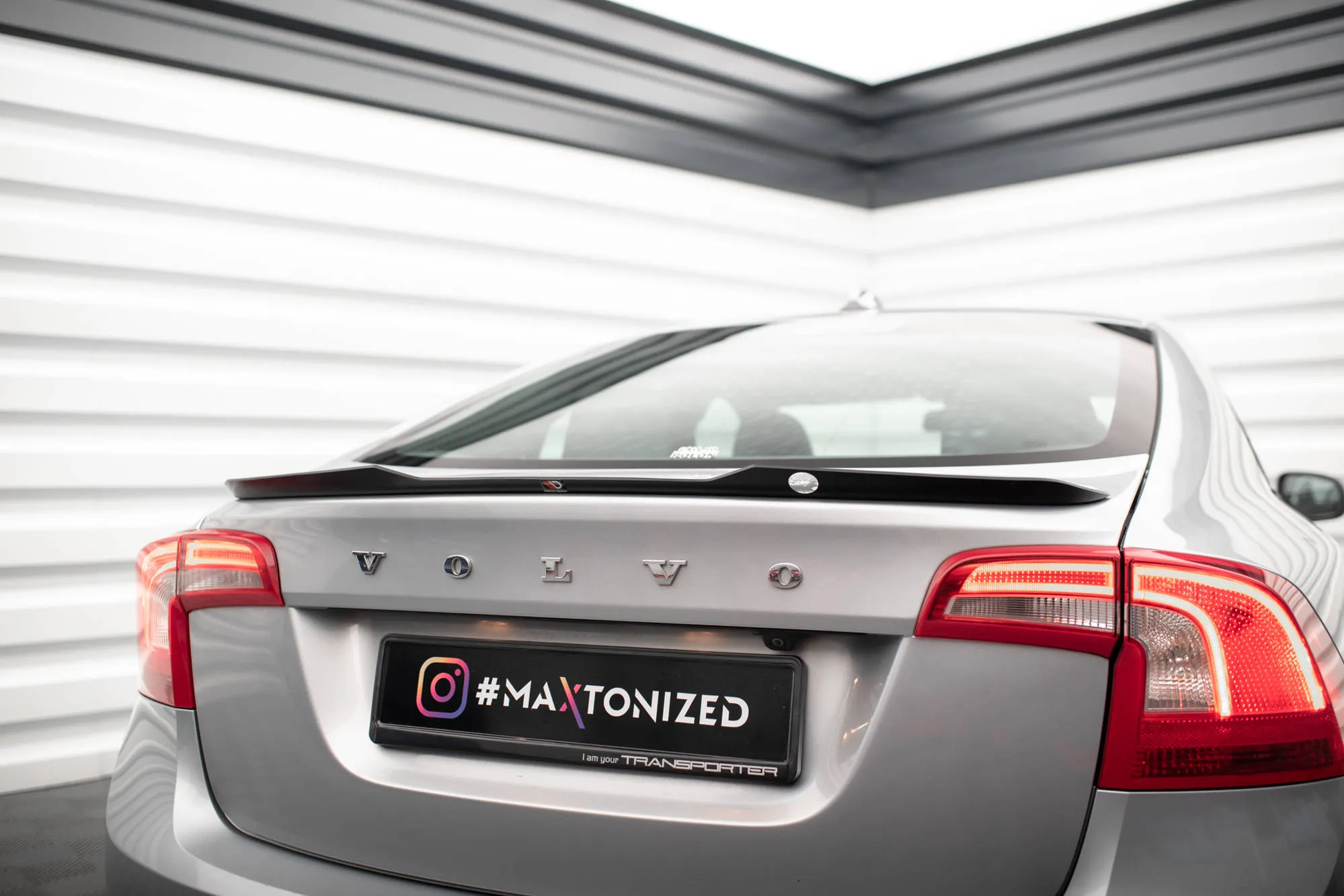Takspoiler Volvo S60 R-Design II 2010 - 2013 | Glossy Black Edition