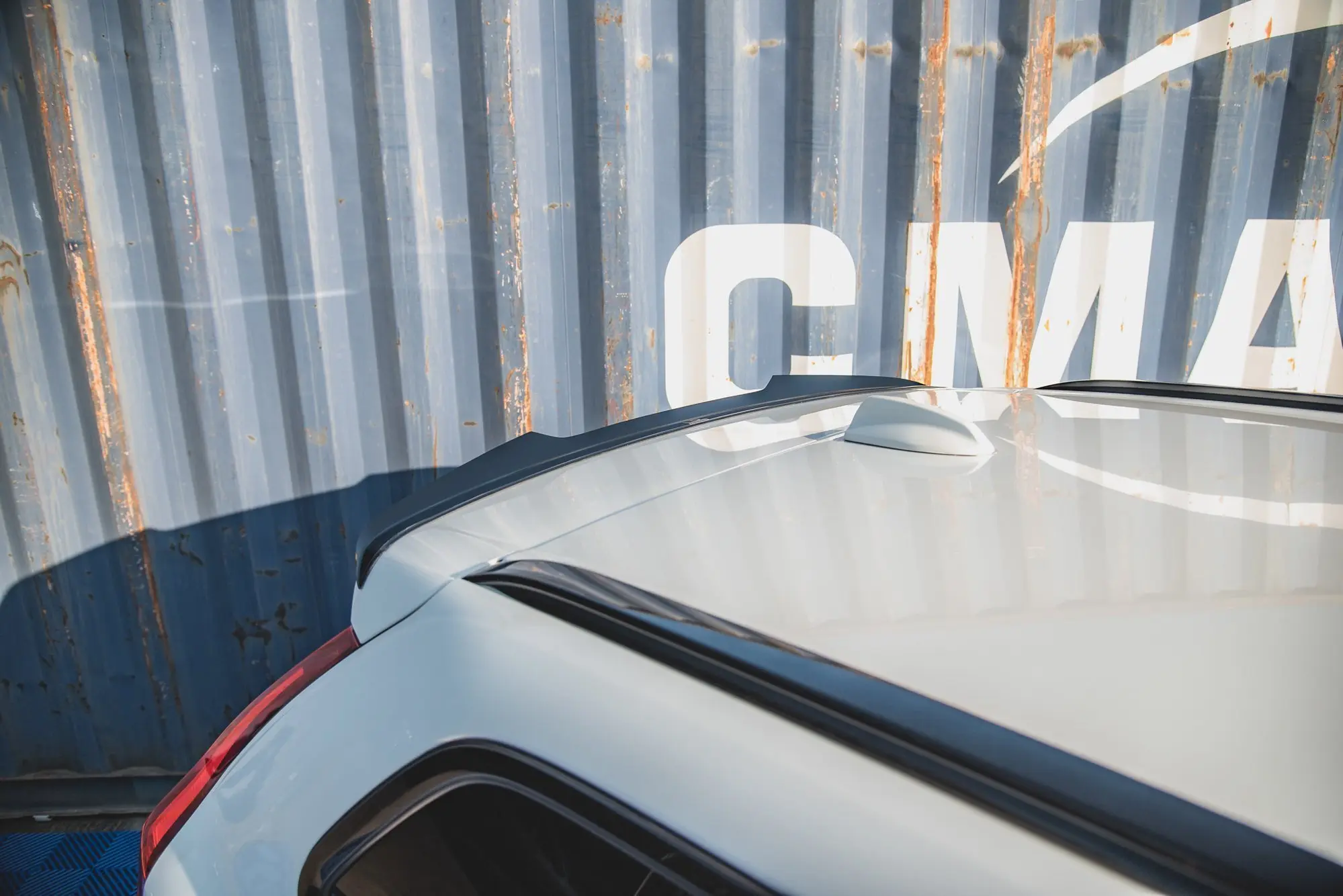 Takspoiler Volvo XC60 II R-Design 2017 -> – bilde 3