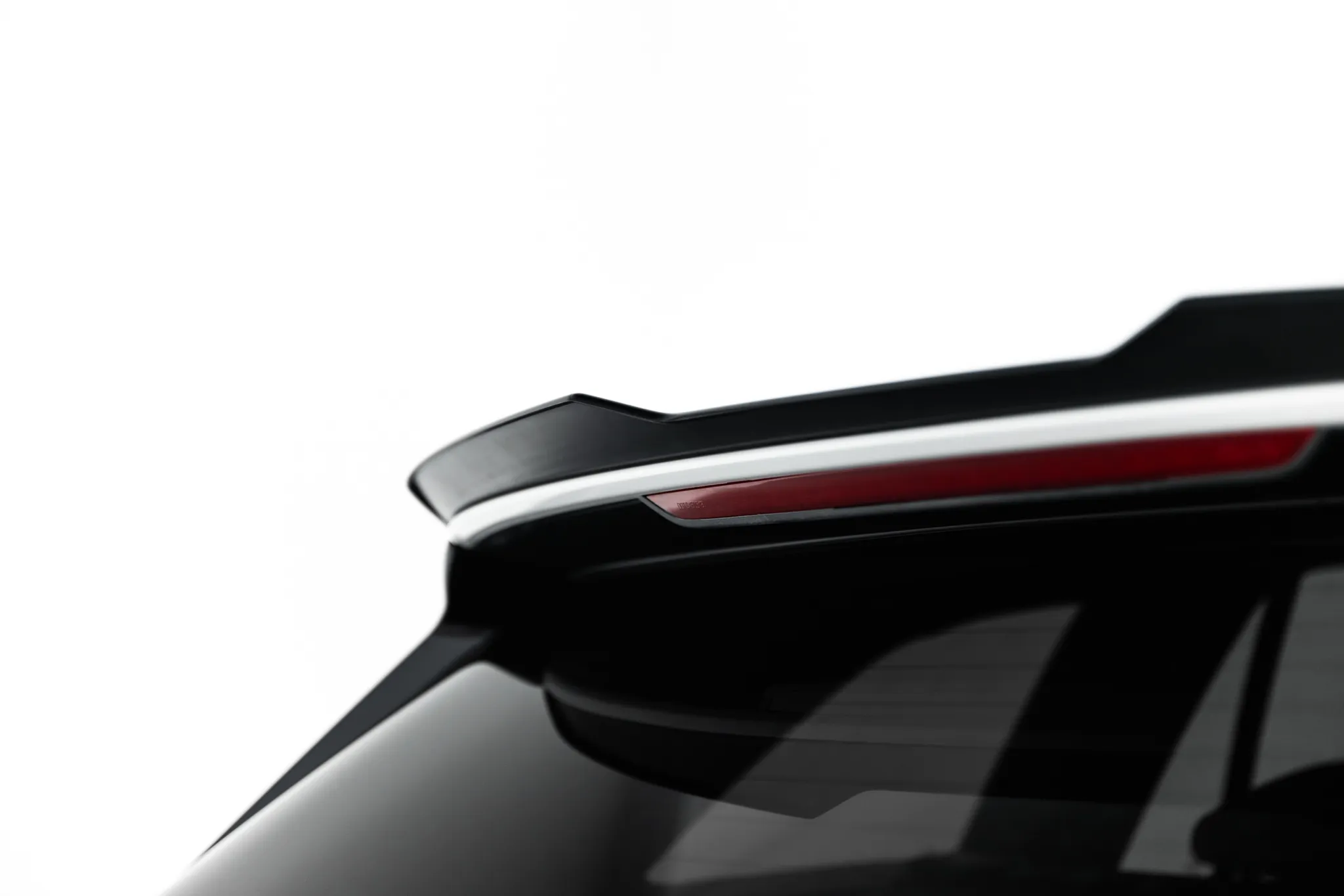 Takspoiler VW Golf R Variant VIII Facelift 2024 -> | Glossy Black Edition – bilde 2