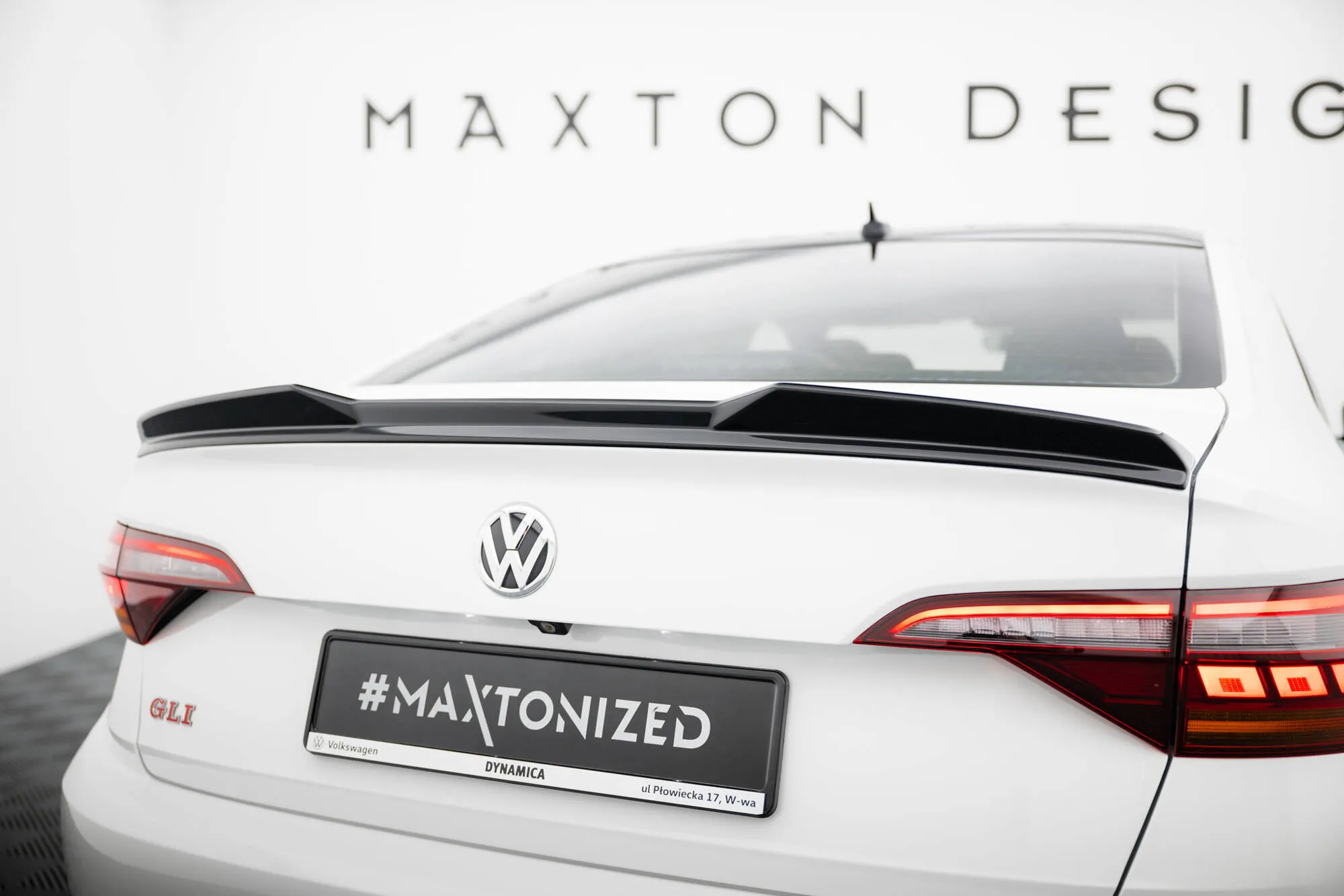 Takspoiler VW Jetta Gli VII Facelift 2 2024 -> | Glossy Black Edition