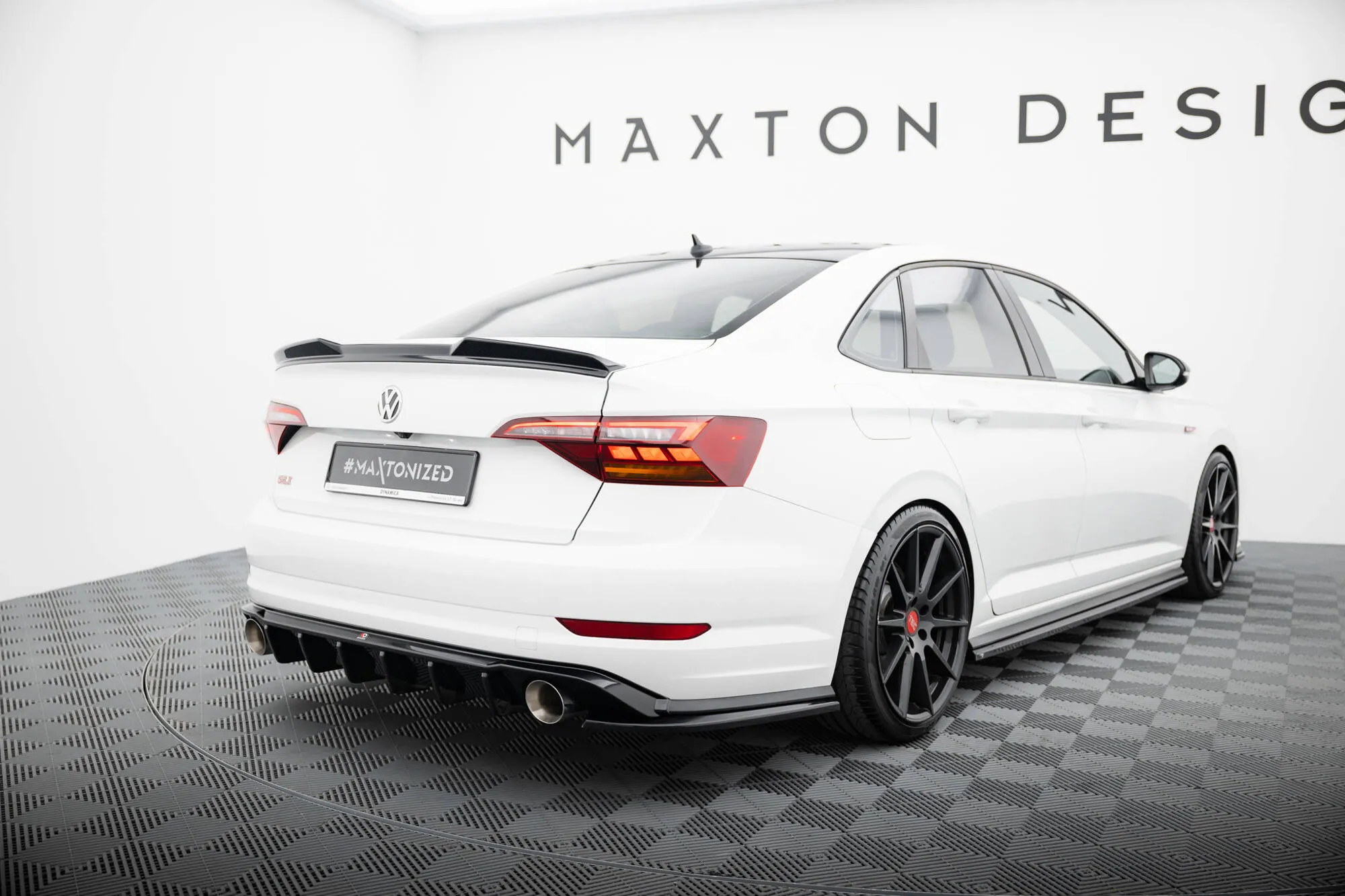 Takspoiler VW Jetta Gli VII Facelift 2 2024 -> | Glossy Black Edition – bilde 4