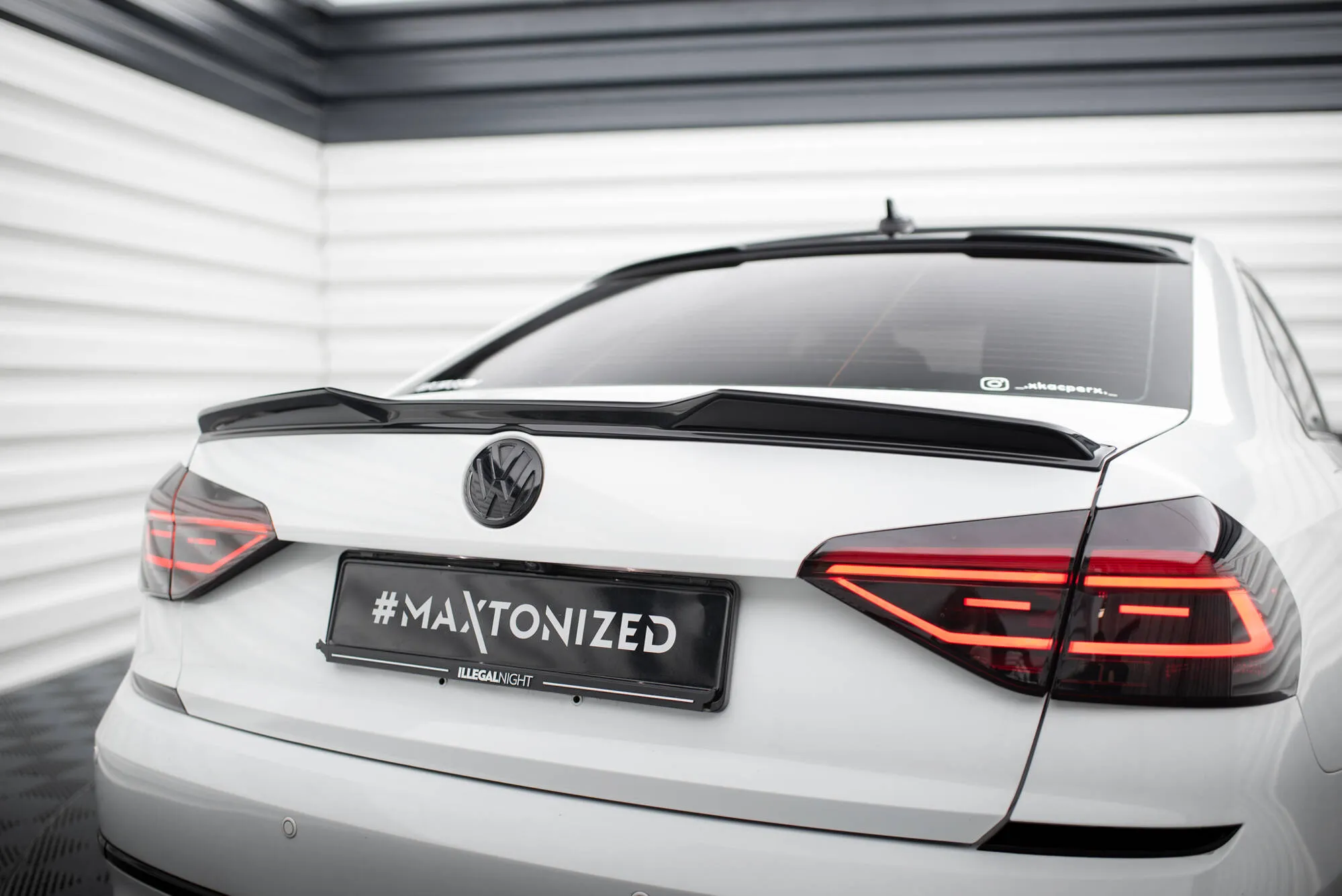 Takspoiler VW Passat GT B8 Facelift Usa 2019 - 2022 | Glossy Black Edition