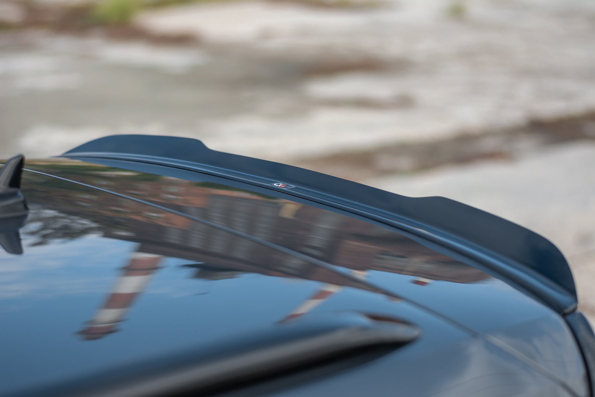 TAKSPOILER VW Passt B8 Variant R-Line 2014-2019