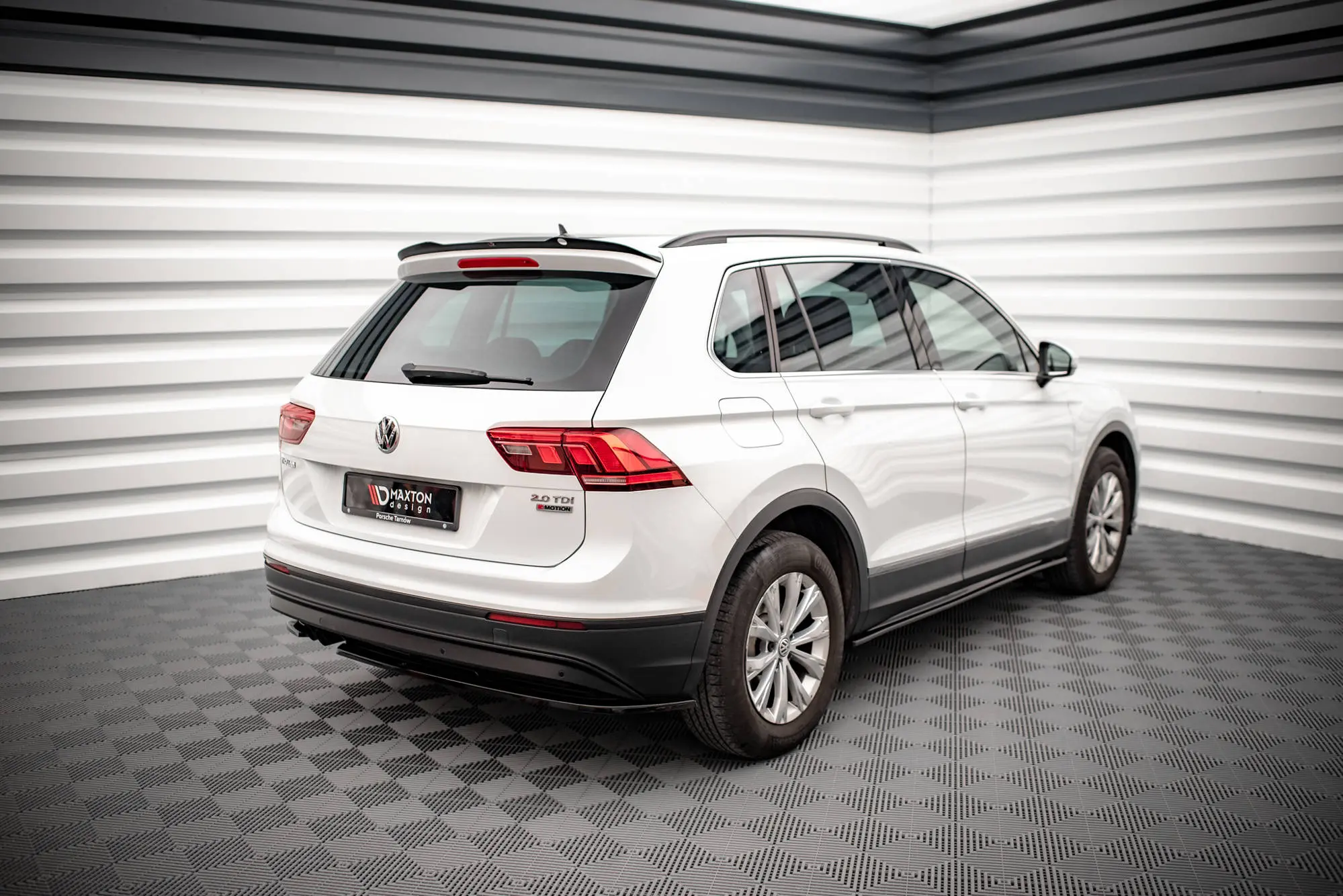 TAKSPOILER VW Tiguan II 2016 - 2020 – bilde 4