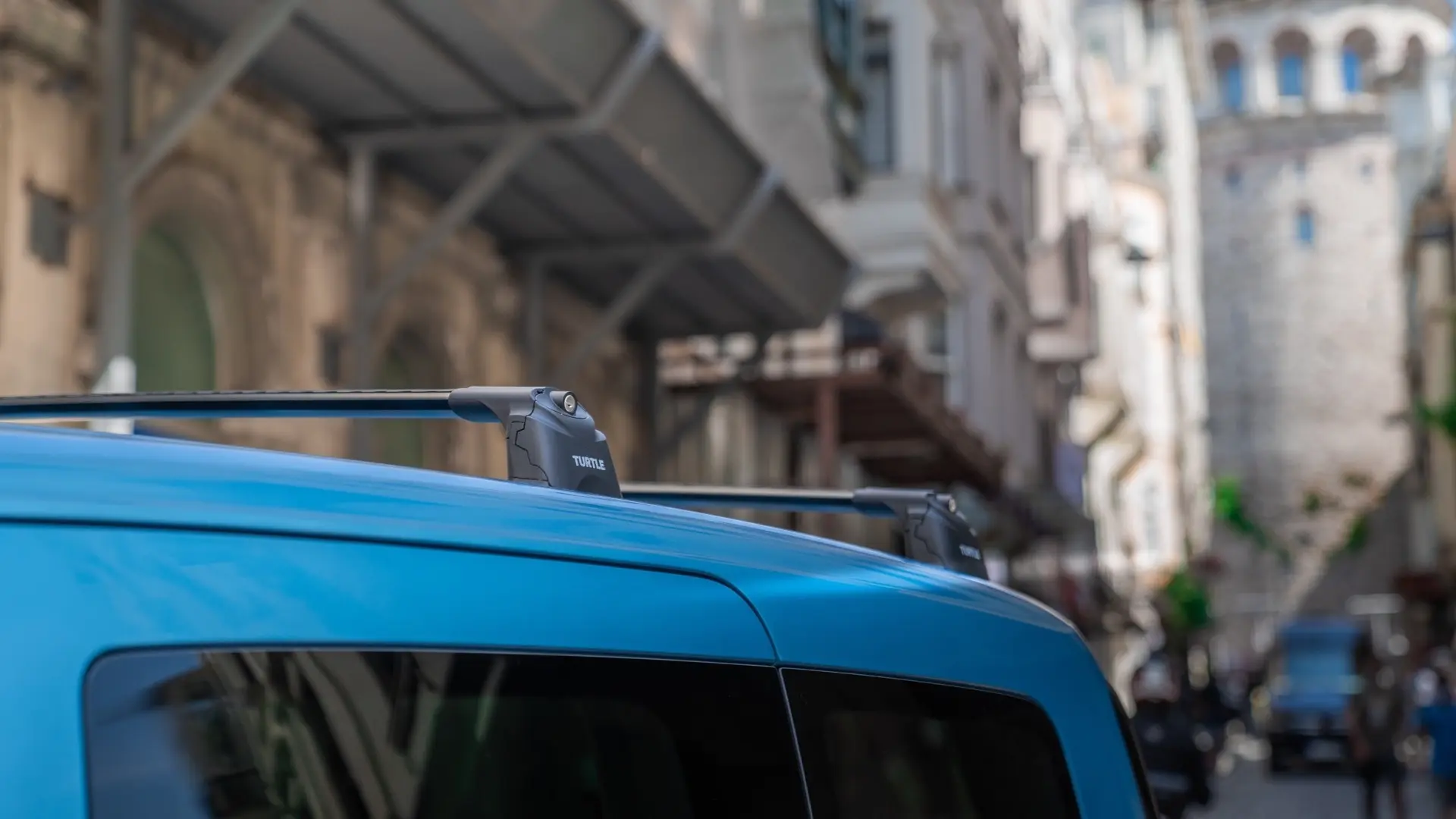 Takstativ Land Rover Range Rover (L322) 2002 - 2012 │ Turtle Air3 Roof Rack Black - sett 2 stk. – bilde 18