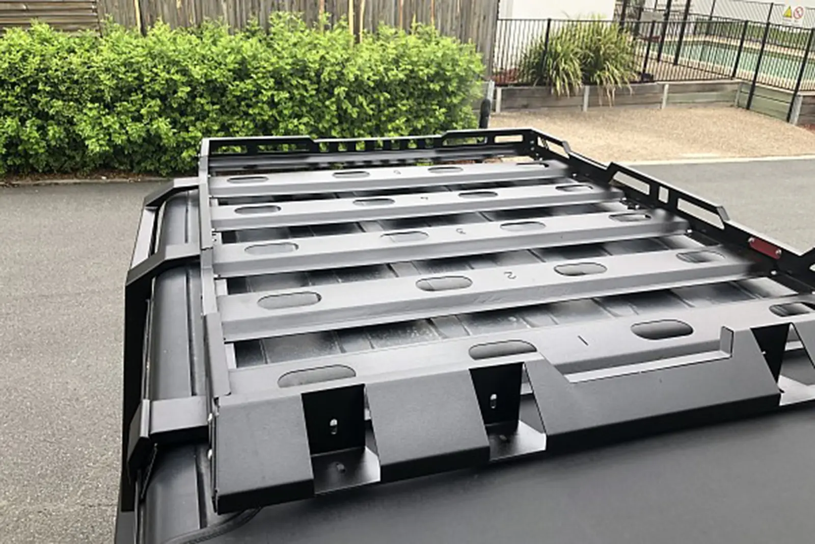 Takstativ plattform Jeep Wrangler JK 2006 - 2018 │ m/ stig | Takgrind – bilde 2