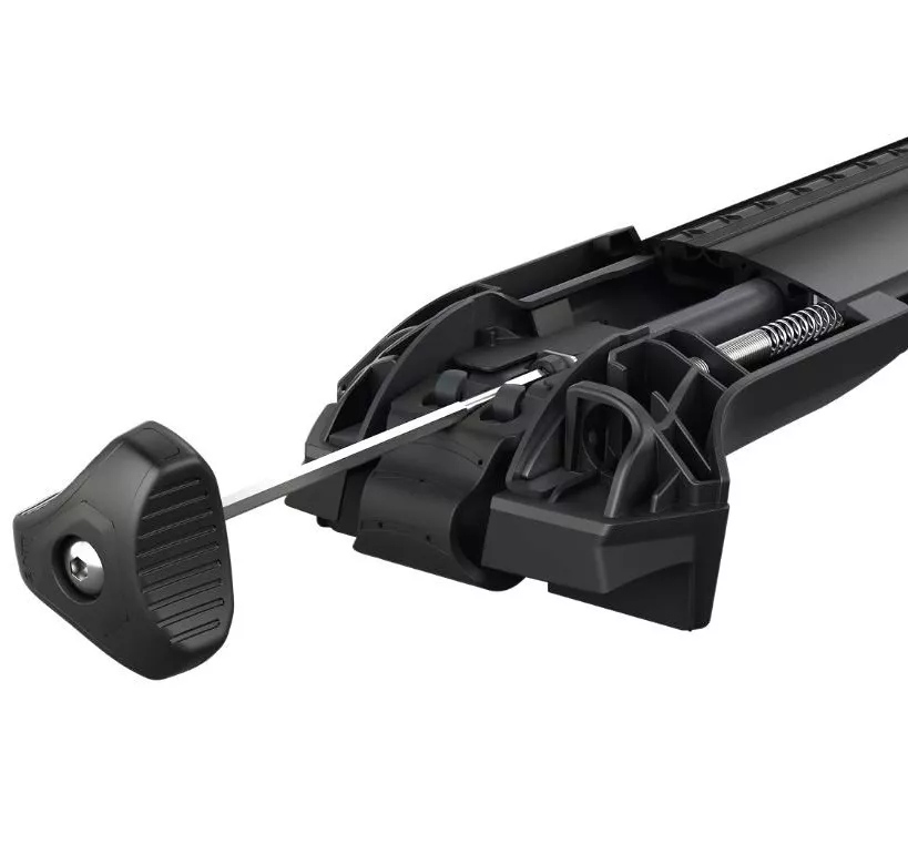 Takstativ Toyota Land Cruiser J150 2009 - 2024 │ Thule Wingbar Black Raised Rail Edge - sett 2 stk. Image 3