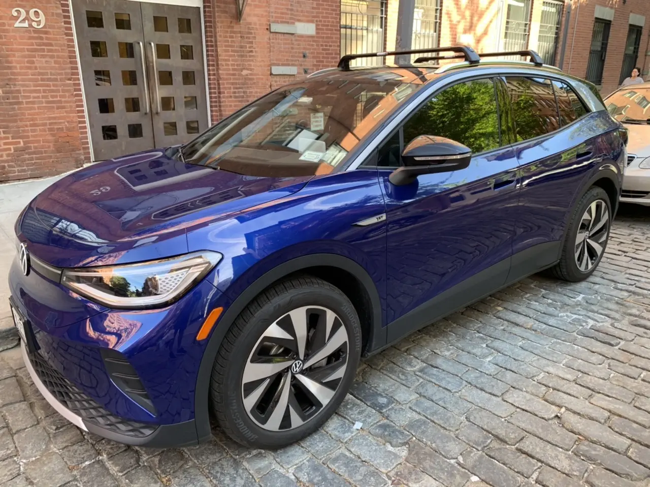 Takstativ VW ID.4 2020 -> | sett 2 stk. Image 1