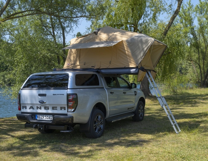 Taktelt ARB Flinders med stige – rask oppsett, solid ABS-gulv, madrass og LED-lys (140 x 240 cm) Image 3