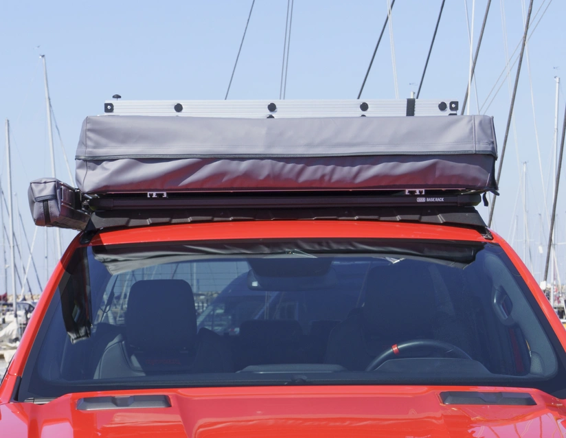 Taktelt ARB Flinders med stige – rask oppsett, solid ABS-gulv, madrass og LED-lys (140 x 240 cm) Image 7