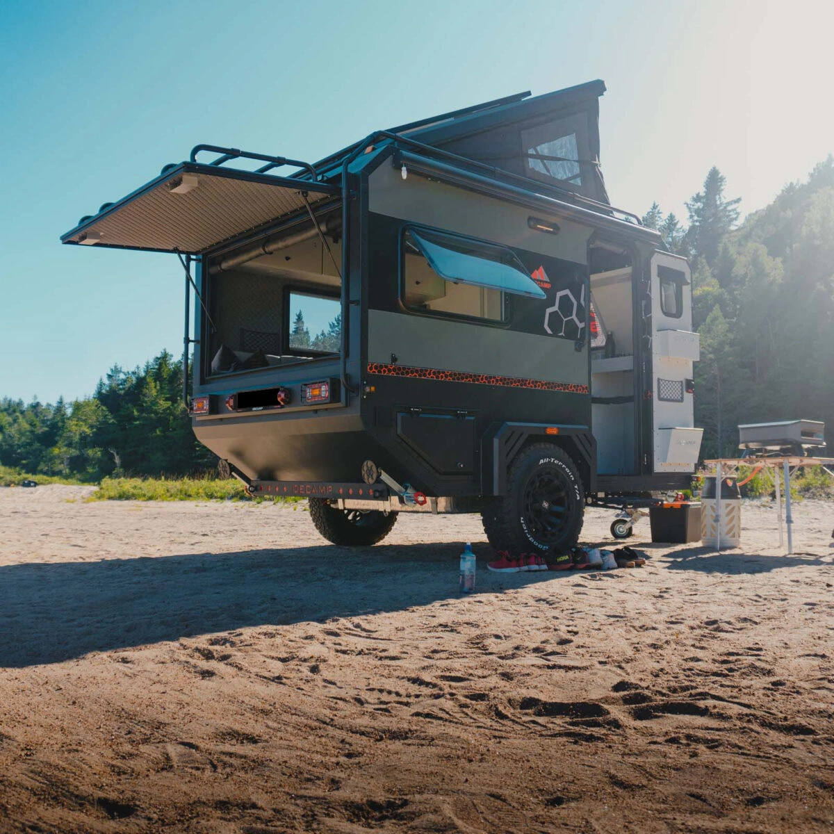 Terrengtilhenger Decamp Cross X3 │ offroad campinghenger med pop-up tak - 6 personer – bilde 11