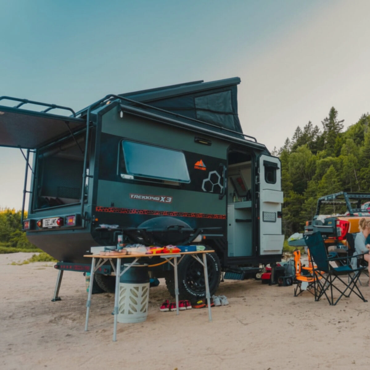 Terrengtilhenger Decamp Cross X3 │ offroad campinghenger med pop-up tak - 6 personer – bilde 16