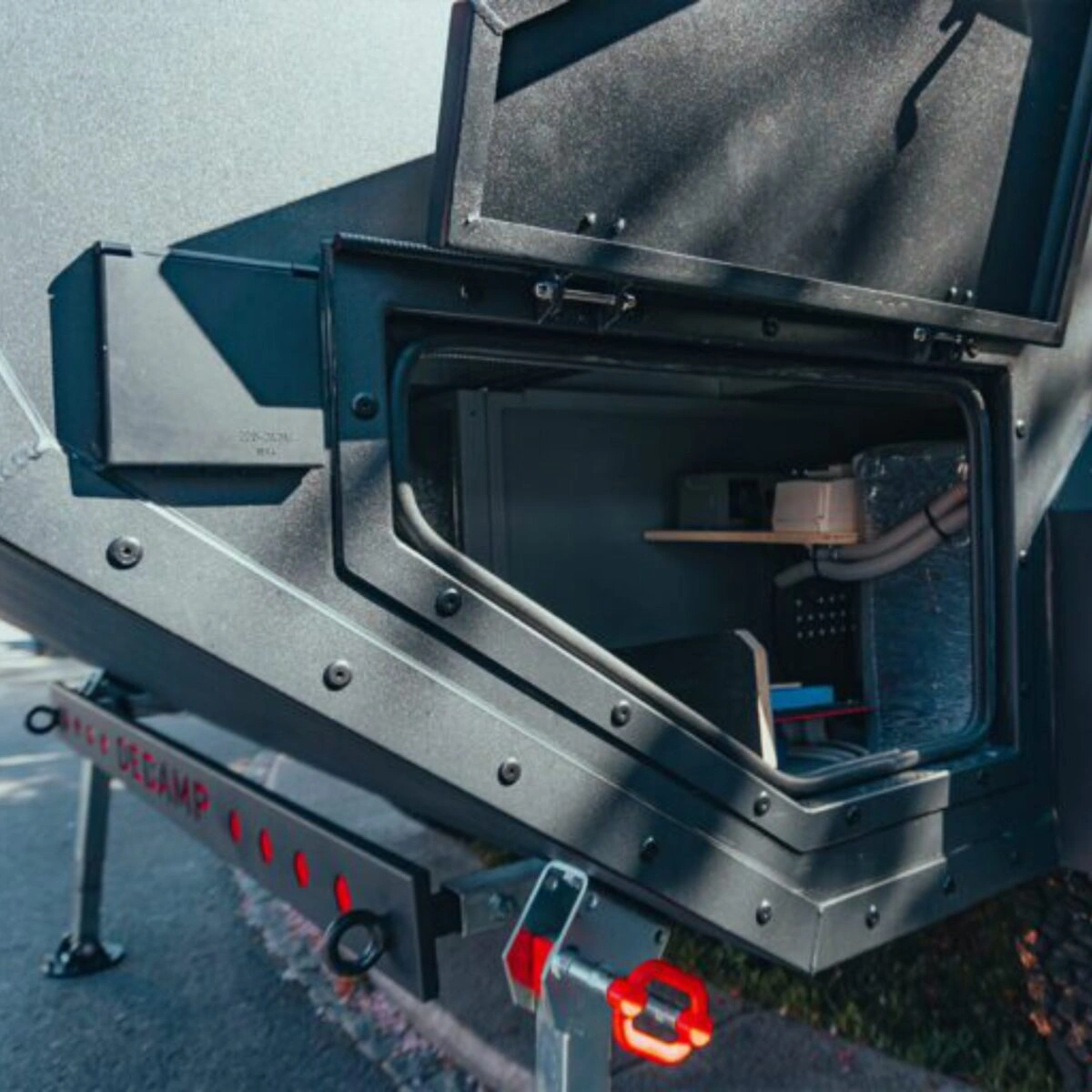 Terrengtilhenger Decamp Cross X3 │ offroad campinghenger med pop-up tak - 6 personer – bilde 26