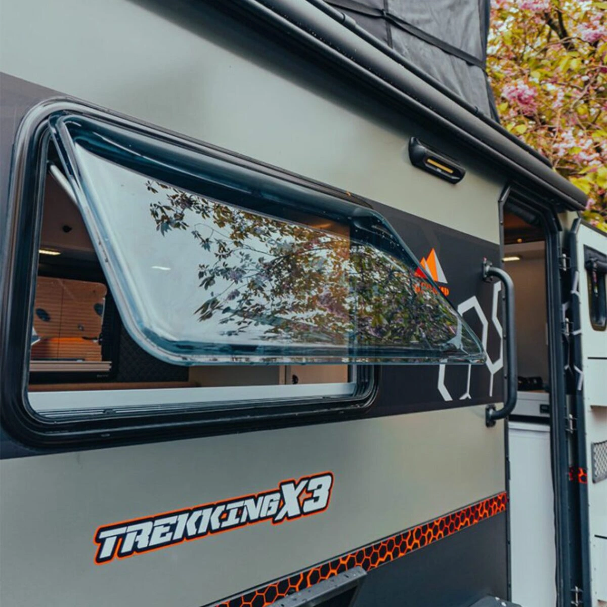 Terrengtilhenger Decamp Cross X3 │ offroad campinghenger med pop-up tak - 6 personer – bilde 27
