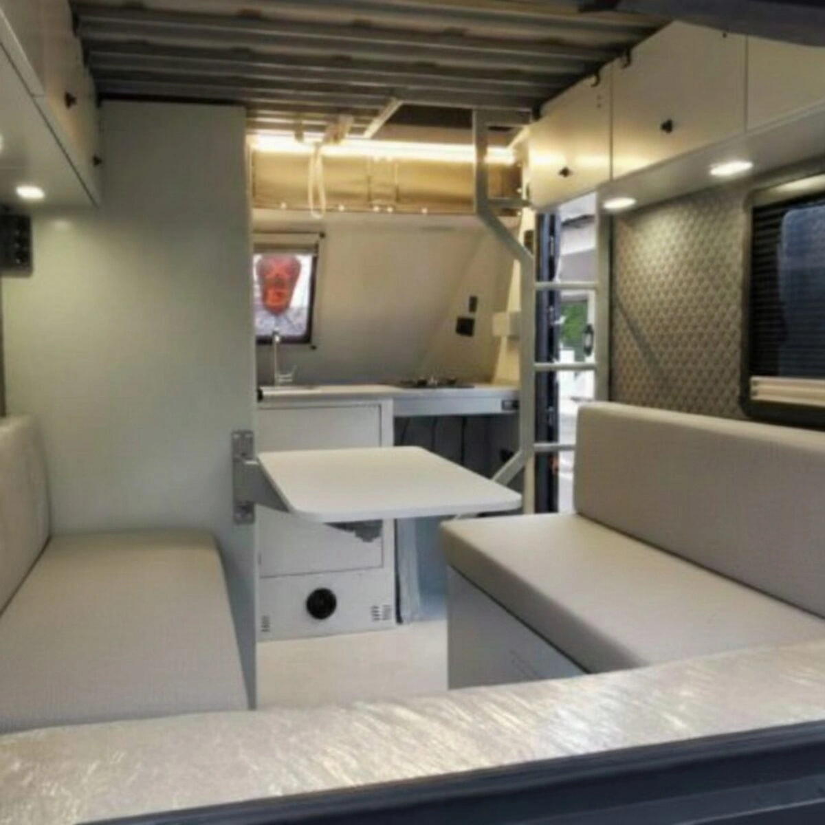 Terrengtilhenger Decamp Cross X3 │ offroad campinghenger med pop-up tak - 6 personer – bilde 28