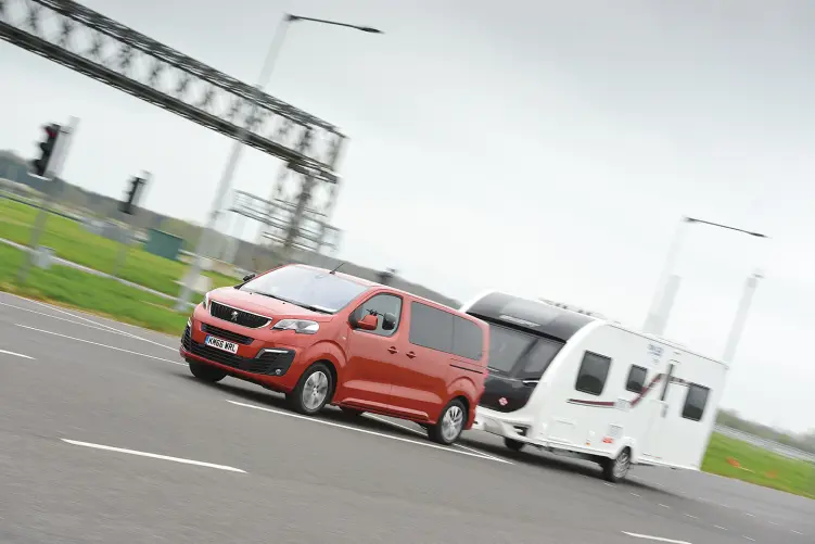 Tilhengerfeste avtagbart CITROEN JUMPY 2016-> / CITROEN SPACETOURER 2016-> / FIAT SCUDO 2022-> /OPEL VIVARO 2019-> /- OPEL ZAFIRA LIFE 2019-> / PEUGEOT EXPERT 2016-> / PEUGEOT TRAVELLER 2016-> / TOYOTA PROACE 2016 / TOYOTA PROACE VERSO 2016-> Image 3