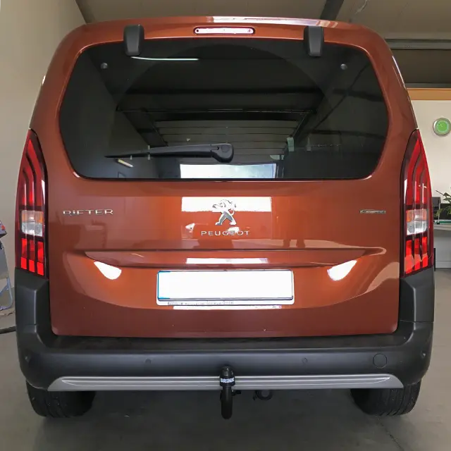 Tilhengerfeste  fastmontert  Citroen Berlingo IV 2018 -> / FIAT DOBLO 2022-> / OPEL COMBO 2018-> / Peugeot Partner III 2018 -> / PEUGEOT RIFTER 2018-> / TOYOTA PROACE CITY 2018-> / PROACE CITY VERSO 2018-> – bilde 3