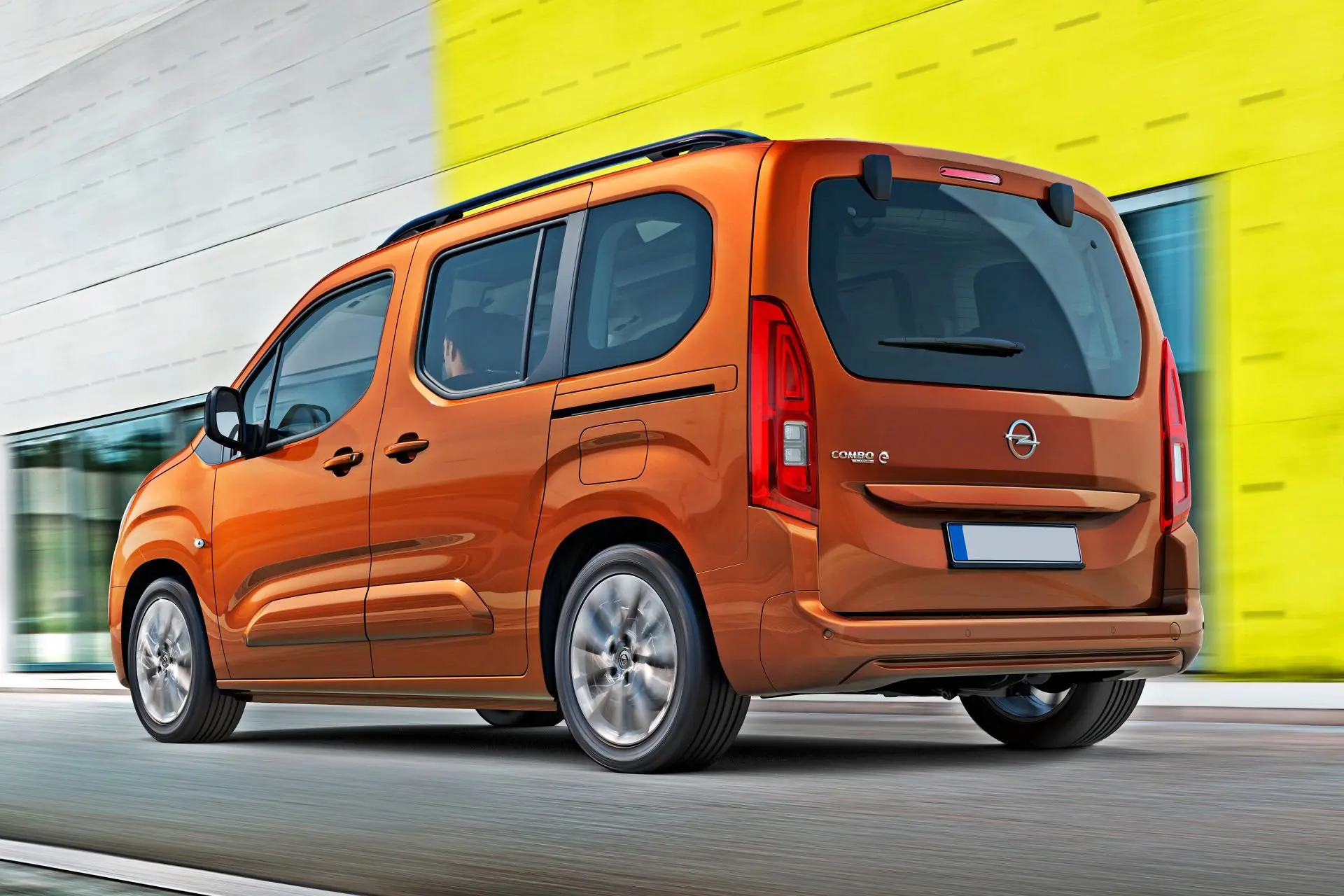 Tilhengerfeste  fastmontert  Citroen Berlingo IV 2018 -> / FIAT DOBLO 2022-> / OPEL COMBO 2018-> / Peugeot Partner III 2018 -> / PEUGEOT RIFTER 2018-> / TOYOTA PROACE CITY 2018-> / PROACE CITY VERSO 2018-> – bilde 5