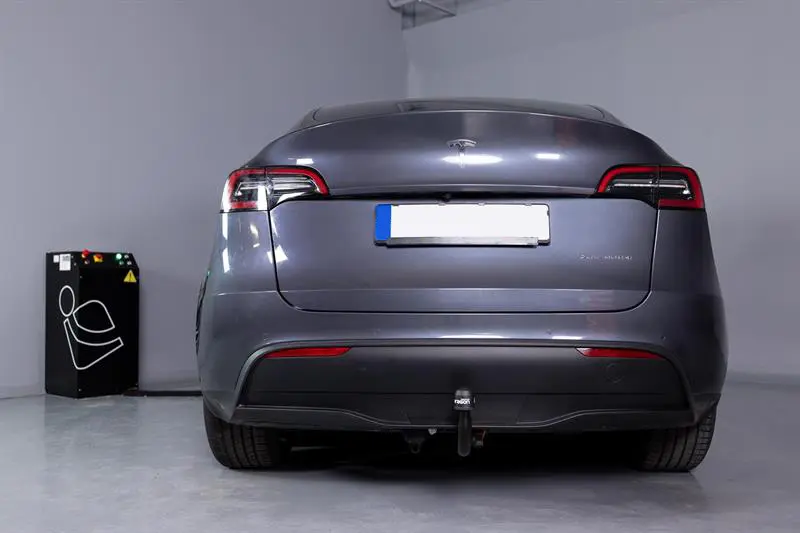 Tilhengerfeste Tesla Model Y 2020 - 2025 | Avtagbart krok Image 3