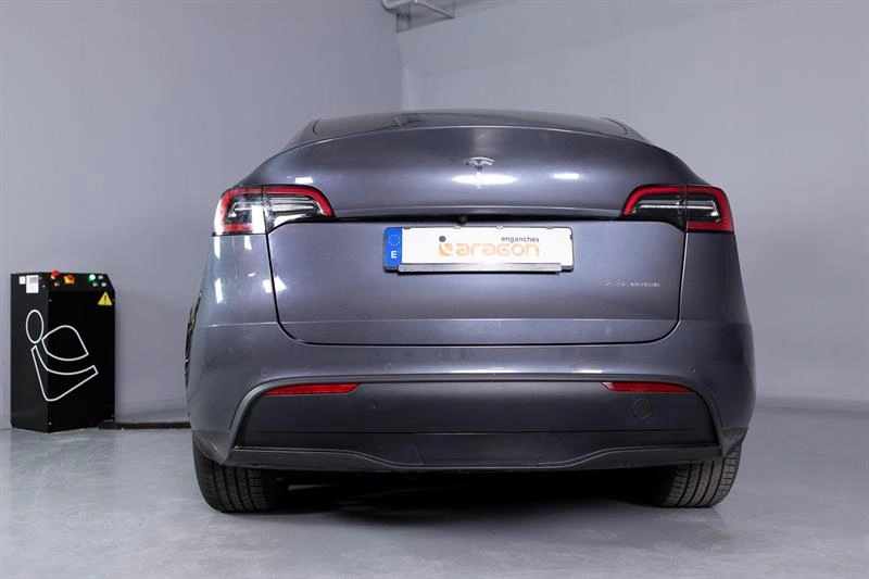 Tilhengerfeste Tesla Model Y 2020 -> │ Genuine® Aragon Vertikalt Avtagbart krok Image 7