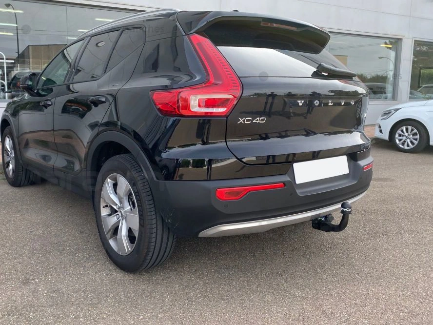 Tilhengerfeste Volvo XC40/EX40 2017 -> / Volvo EC40/C40 Recharge 2021 ->  | Vertikalt Avtagbart krok