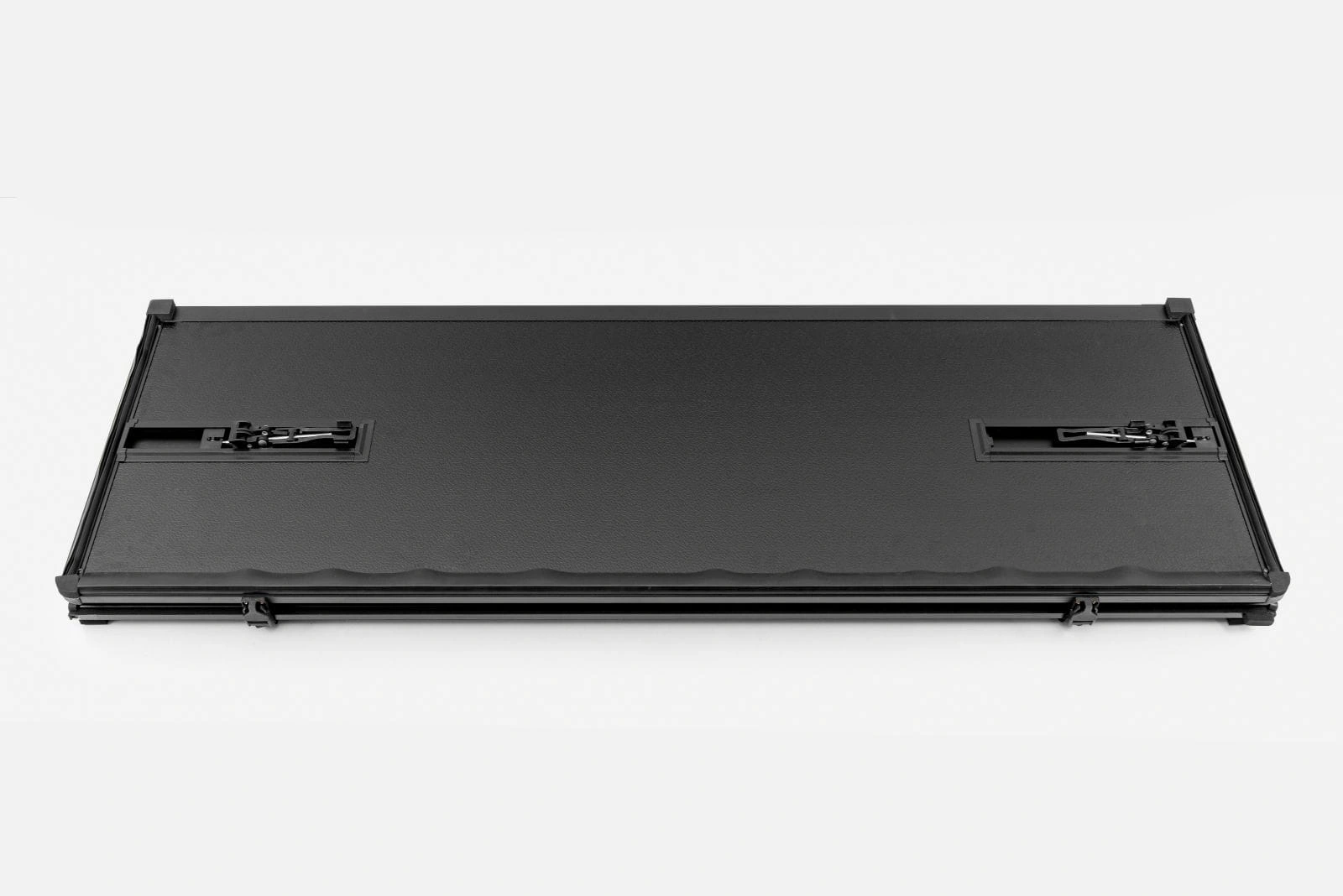 Tredelt hardt lokk til pickupkasse med LED-lys – Toyota Hilux VIII AN120 2015+ – bilde 6