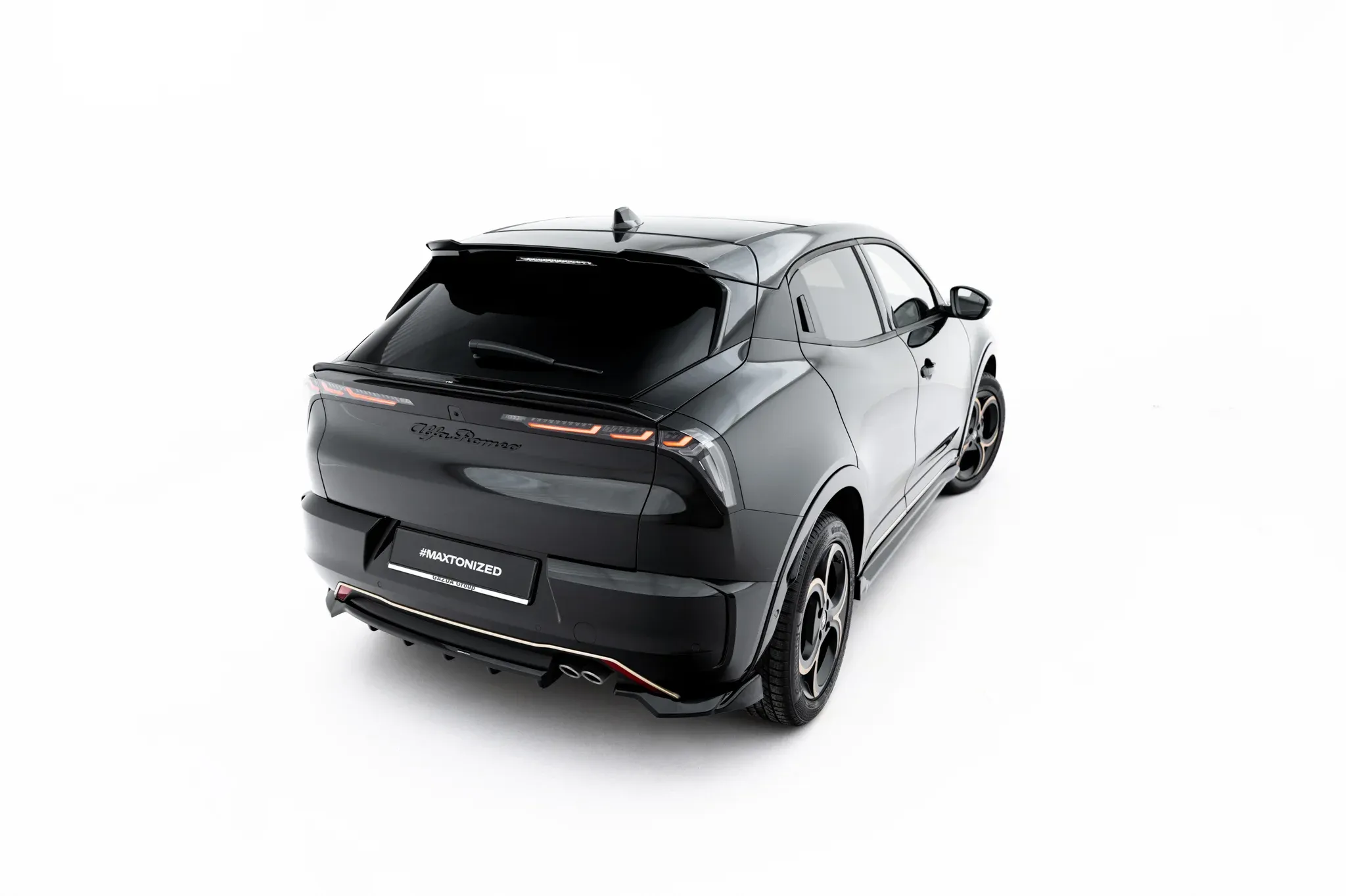Tuningkit Alfa Romeo Junior I 2024 -> | Glossy Black Edition – bilde 11