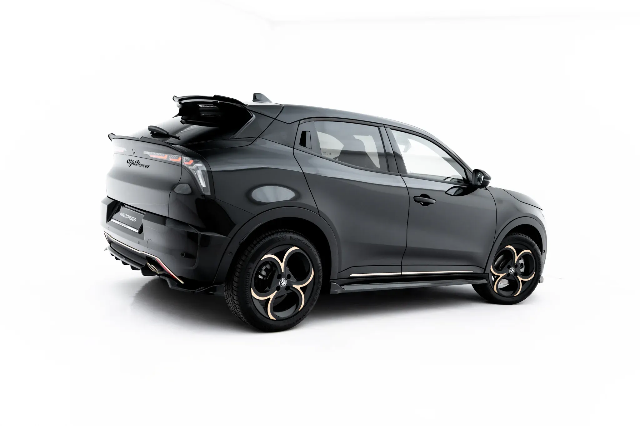 Tuningkit Alfa Romeo Junior I 2024 -> | Glossy Black Edition – bilde 7