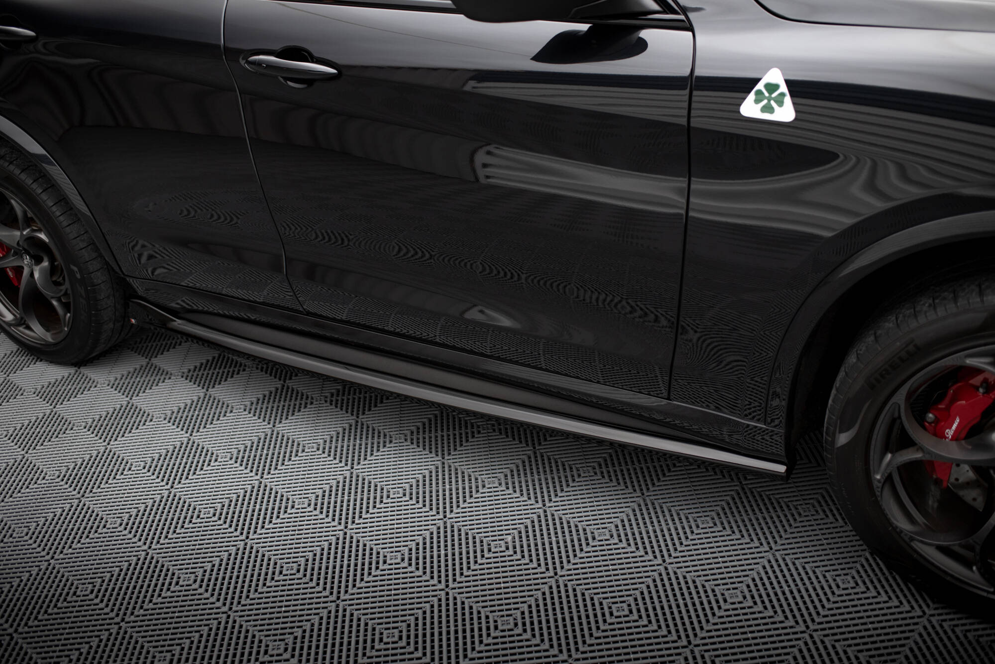 Tuningkit Alfa Romeo Stelvio Quadrifoglio I 2016 - 2020 | Sport Eksteriør Styling-sett – bilde 5