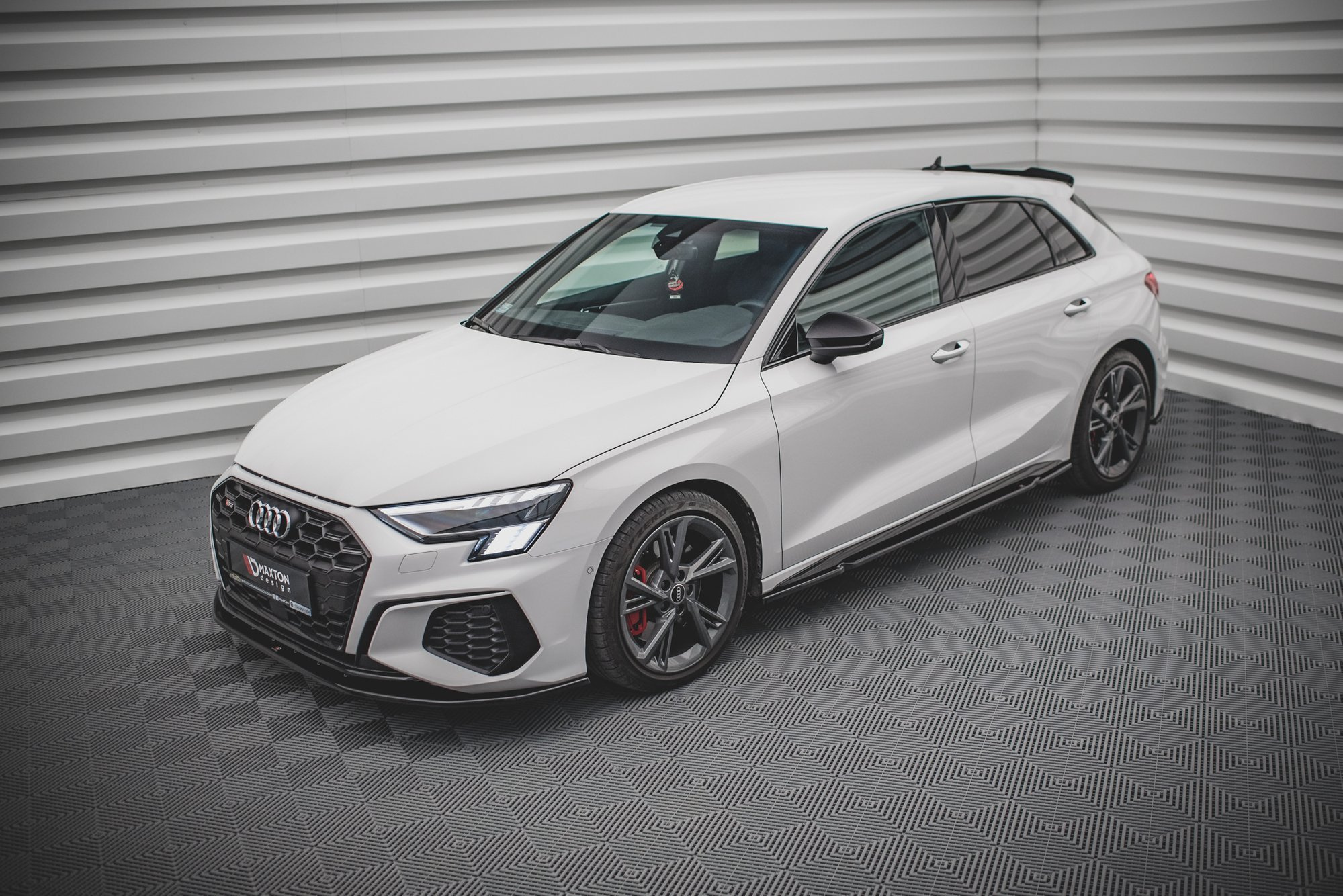 Tuningkit Audi A3 S-Line Sportback (8Y) 2020 - 2024 | Sport Eksteriør Styling-sett V2 Image 1