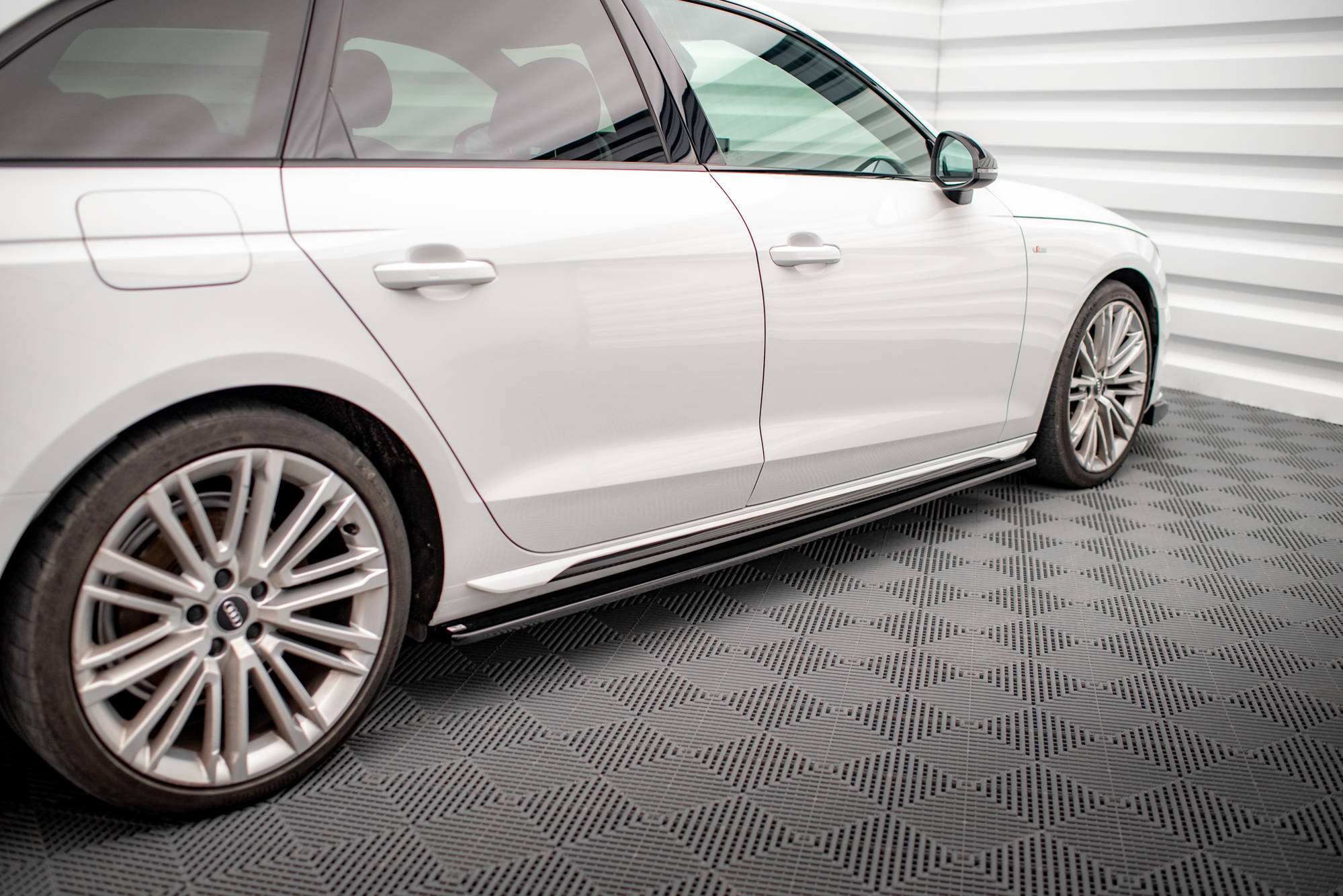 Tuningkit Audi A4 S-Line (B9) Facelift 2019 - 2024 | Sport Eksteriør Styling-sett Image 5