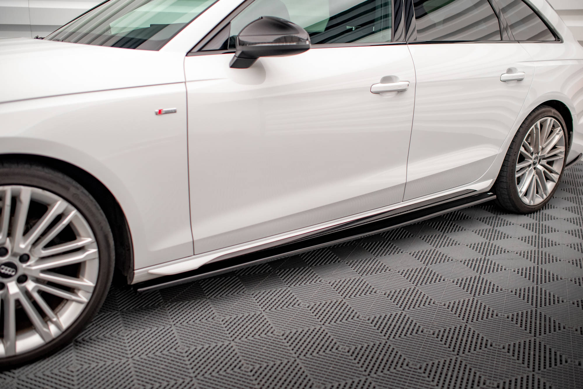 Tuningkit Audi A4 S-Line (B9) Facelift 2019 - 2024 | Sport Eksteriør Styling-sett Image 6