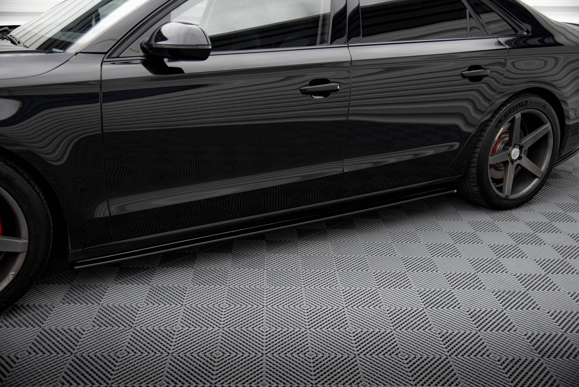Tuningkit Audi A8 (D4) 2009 - 2013 | Sport Eksteriør Styling-sett – bilde 4