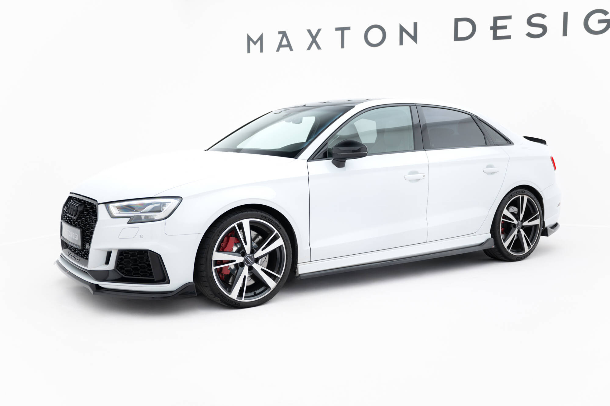 Tuningkit Audi RS3 (8V) Facelift 2016 - 2020 | Sport Eksteriør Styling-sett