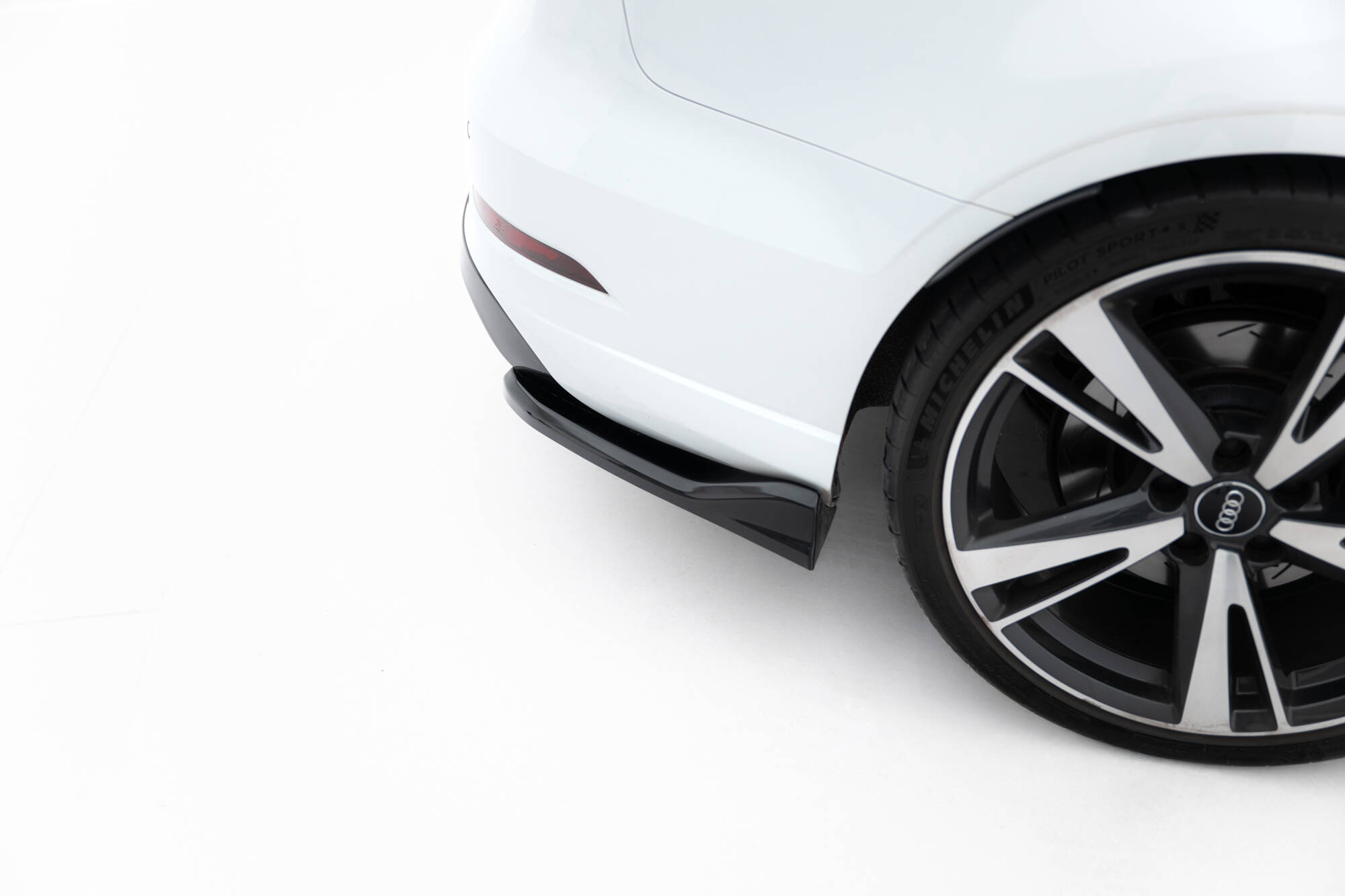 Tuningkit Audi RS3 (8V) Facelift 2016 - 2020 | Sport Eksteriør Styling-sett – bilde 12