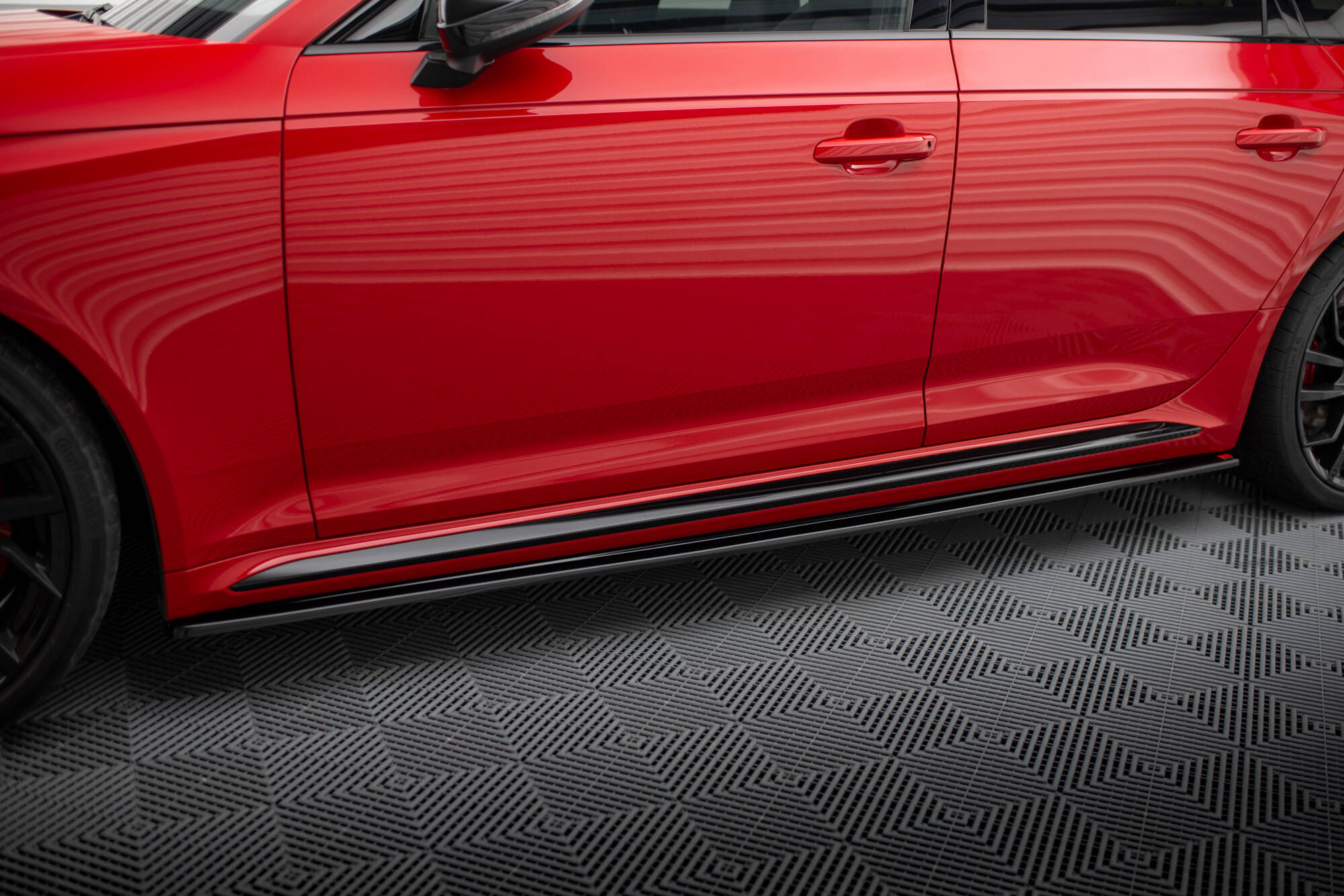 Tuningkit Audi RS4 (B9) Facelift 2019 - 2024 | Sport Eksteriør Styling-sett Image 5