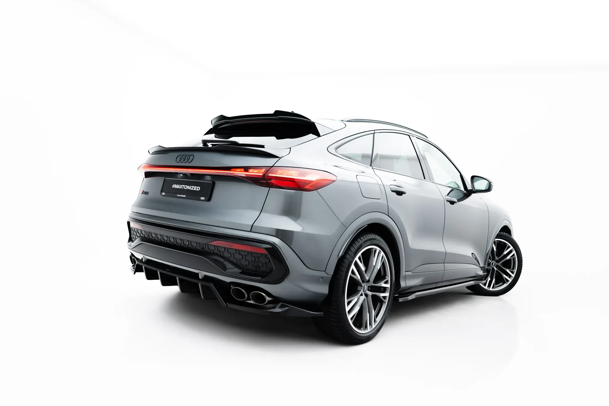 Tuningkit Audi SQ5 / Q5 S-Line / III 2024 -> | Glossy Black Edition – bilde 6