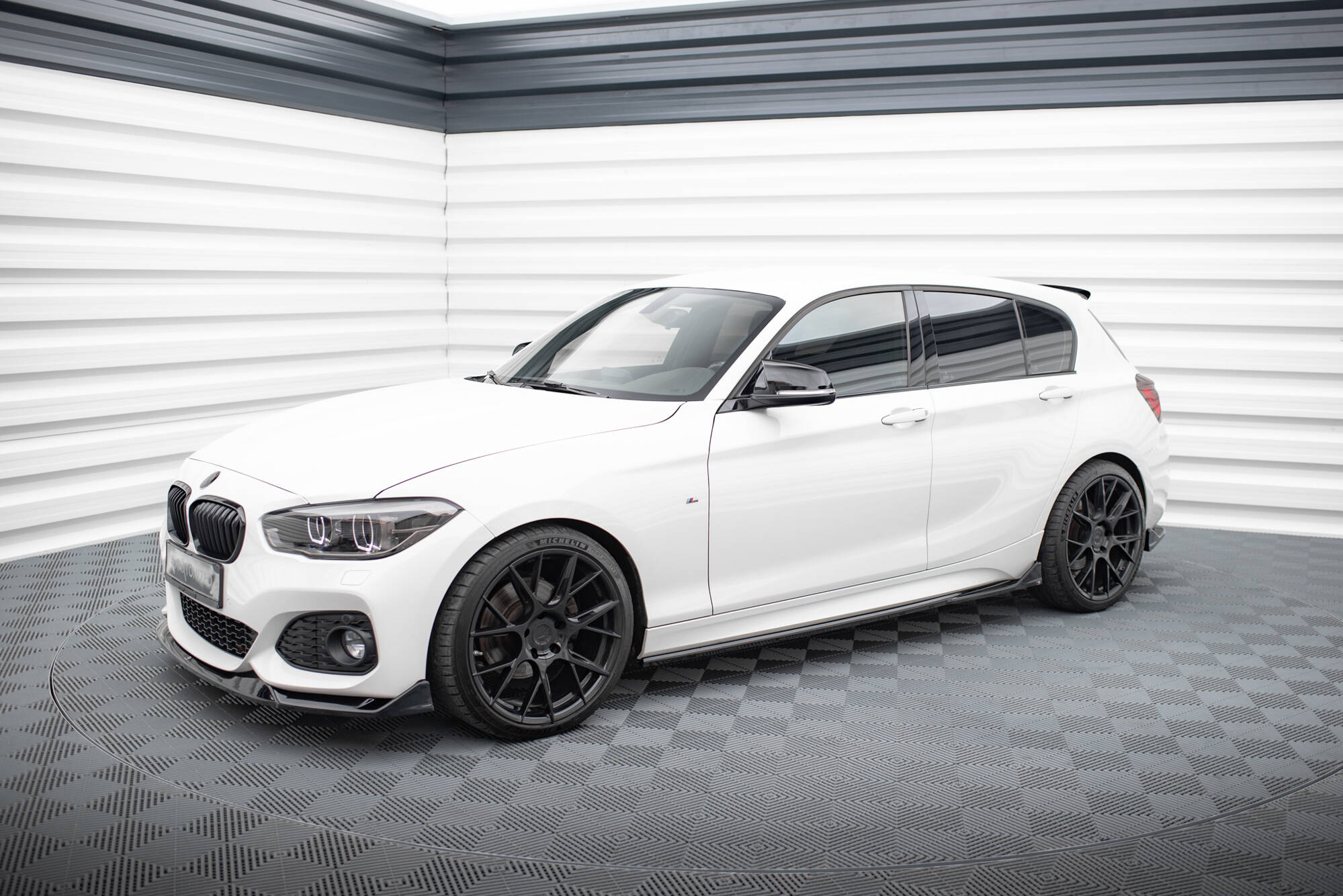 Tuningkit BMW 1 M140i (F20/F21) Facelift | Sport Eksteriør Styling-sett