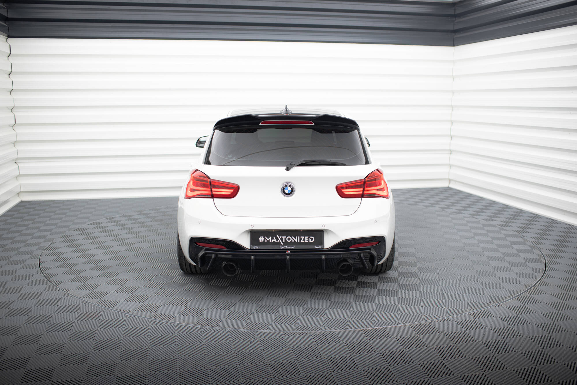 Tuningkit BMW 1 M140i (F20/F21) Facelift | Sport Eksteriør Styling-sett – bilde 16